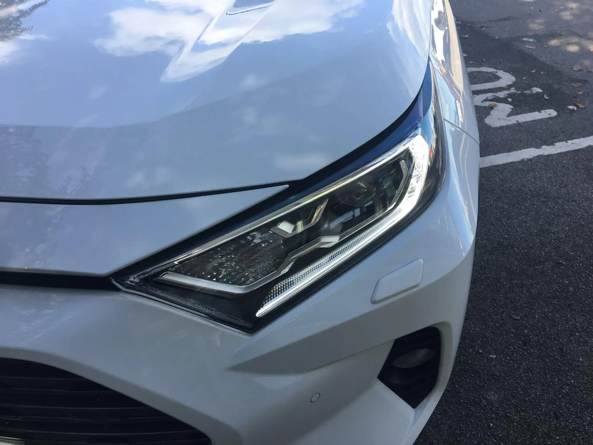 Toyota RAV4 Image 32
