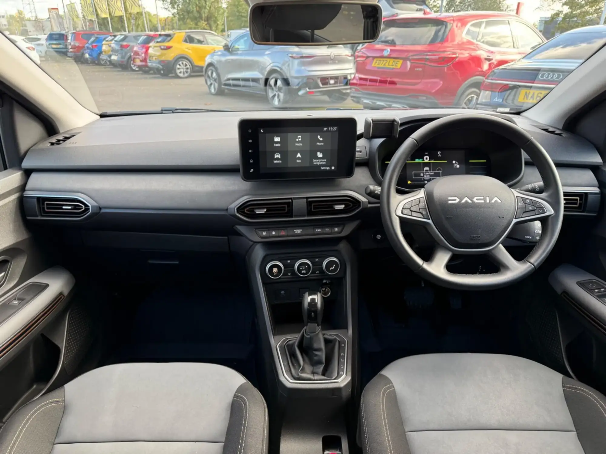 Dacia Jogger Hybrid Image 16