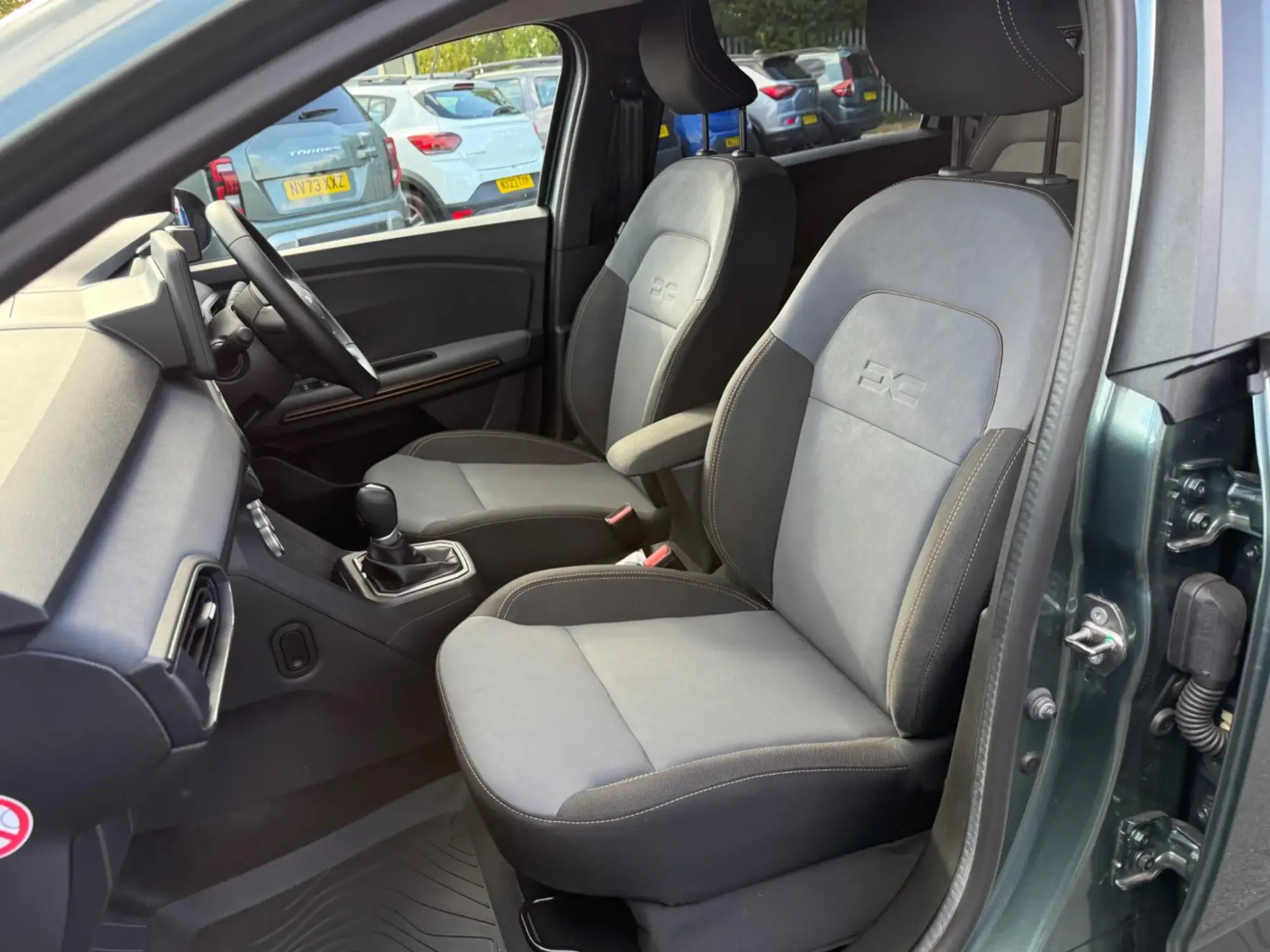 Dacia Jogger Hybrid Image 17