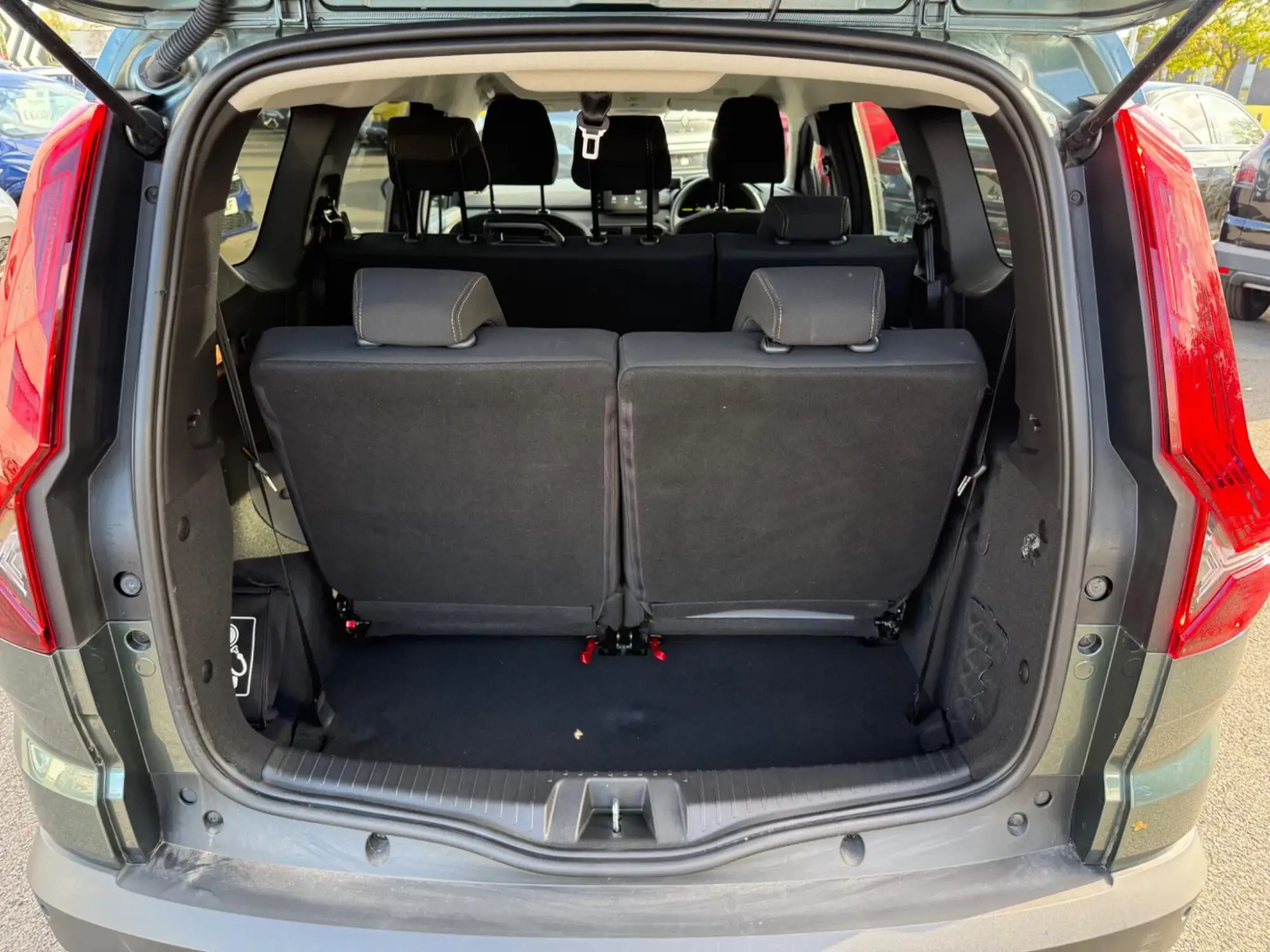 Dacia Jogger Hybrid Image 22