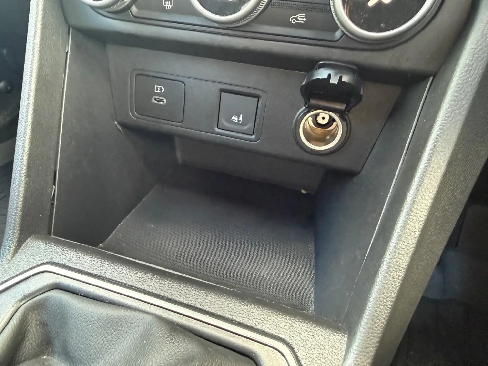 Dacia Jogger Hybrid Image 35