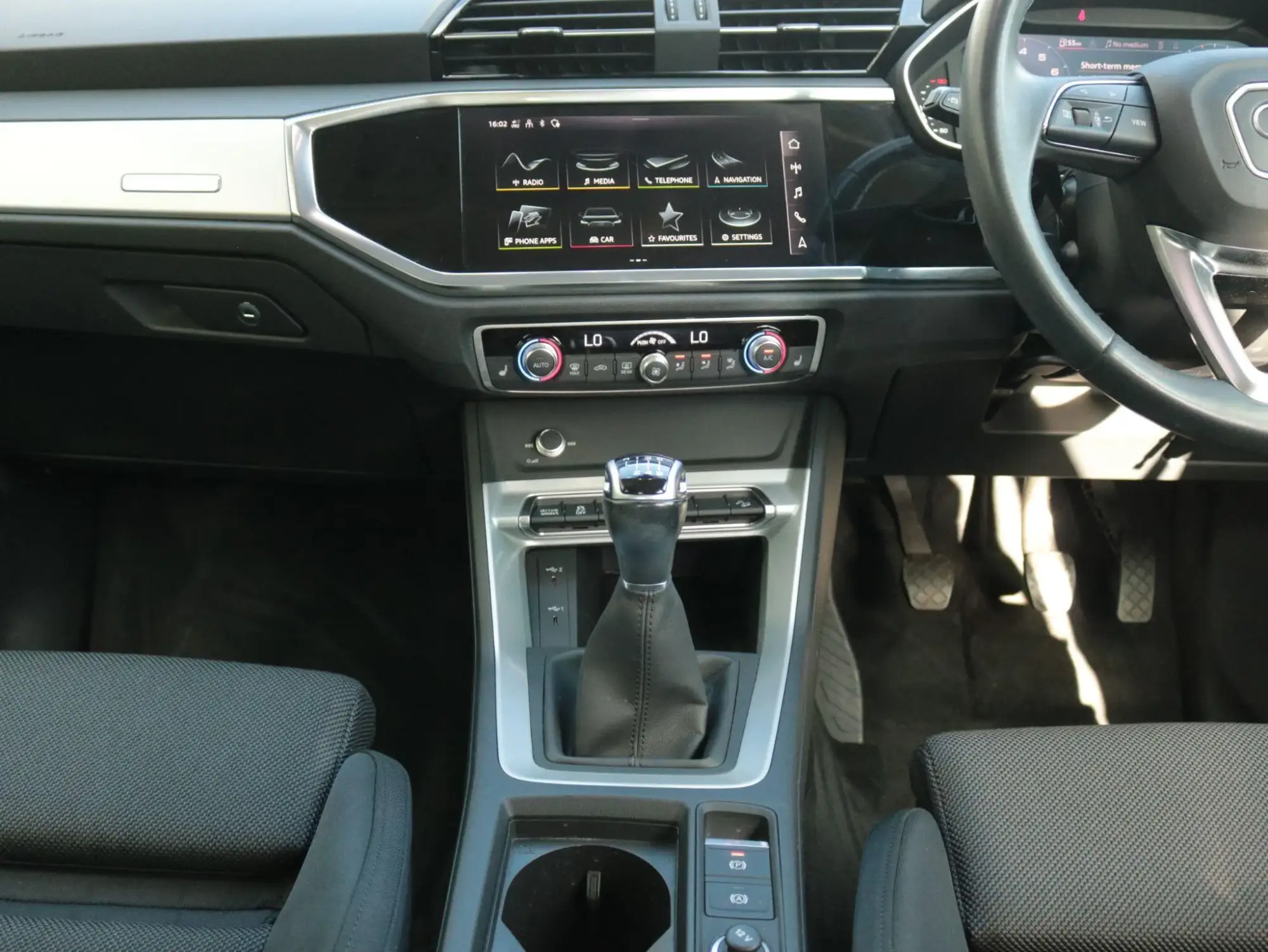 Audi Q3 Image 22 Audi Q3 Image 22