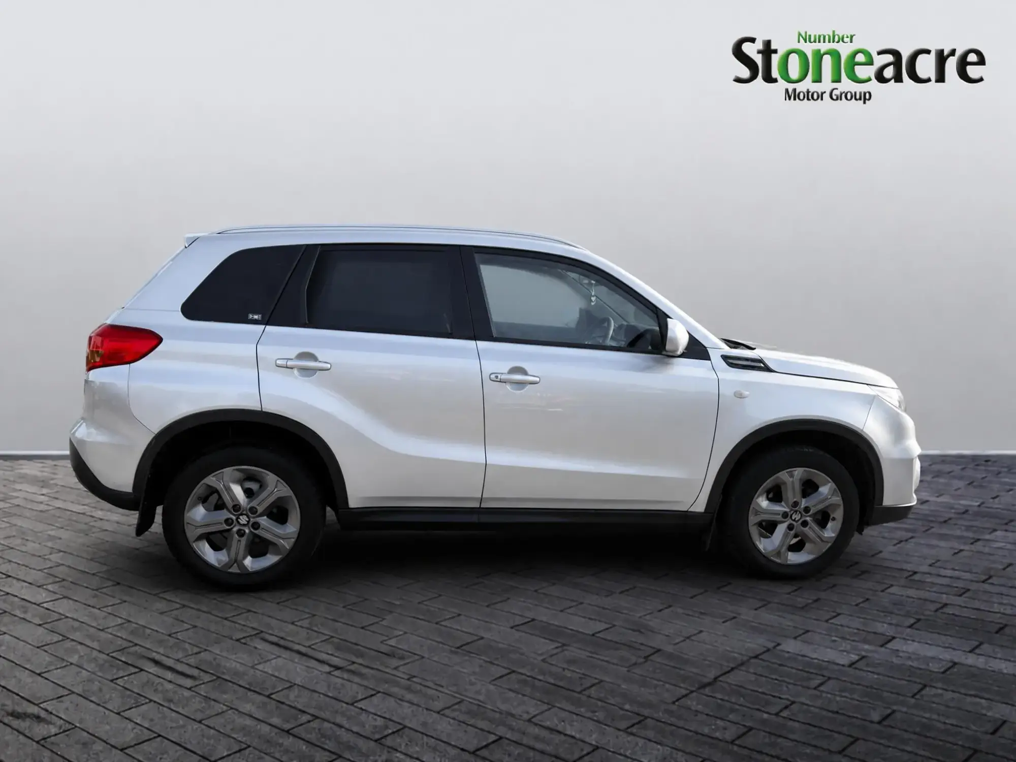 Suzuki Vitara 1.6 SZ-T ALLGRIP Euro 6 (s/s) 5dr YR68FVM Image 2 Suzuki Vitara 1.6 SZ-T ALLGRIP Euro 6 (s/s) 5dr YR68FVM Image 2