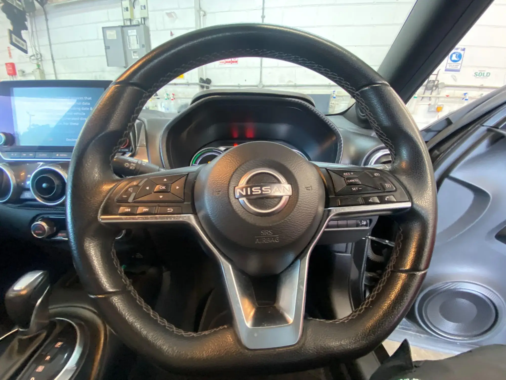 Nissan Juke Hybrid Image 16 Nissan Juke Hybrid Image 16