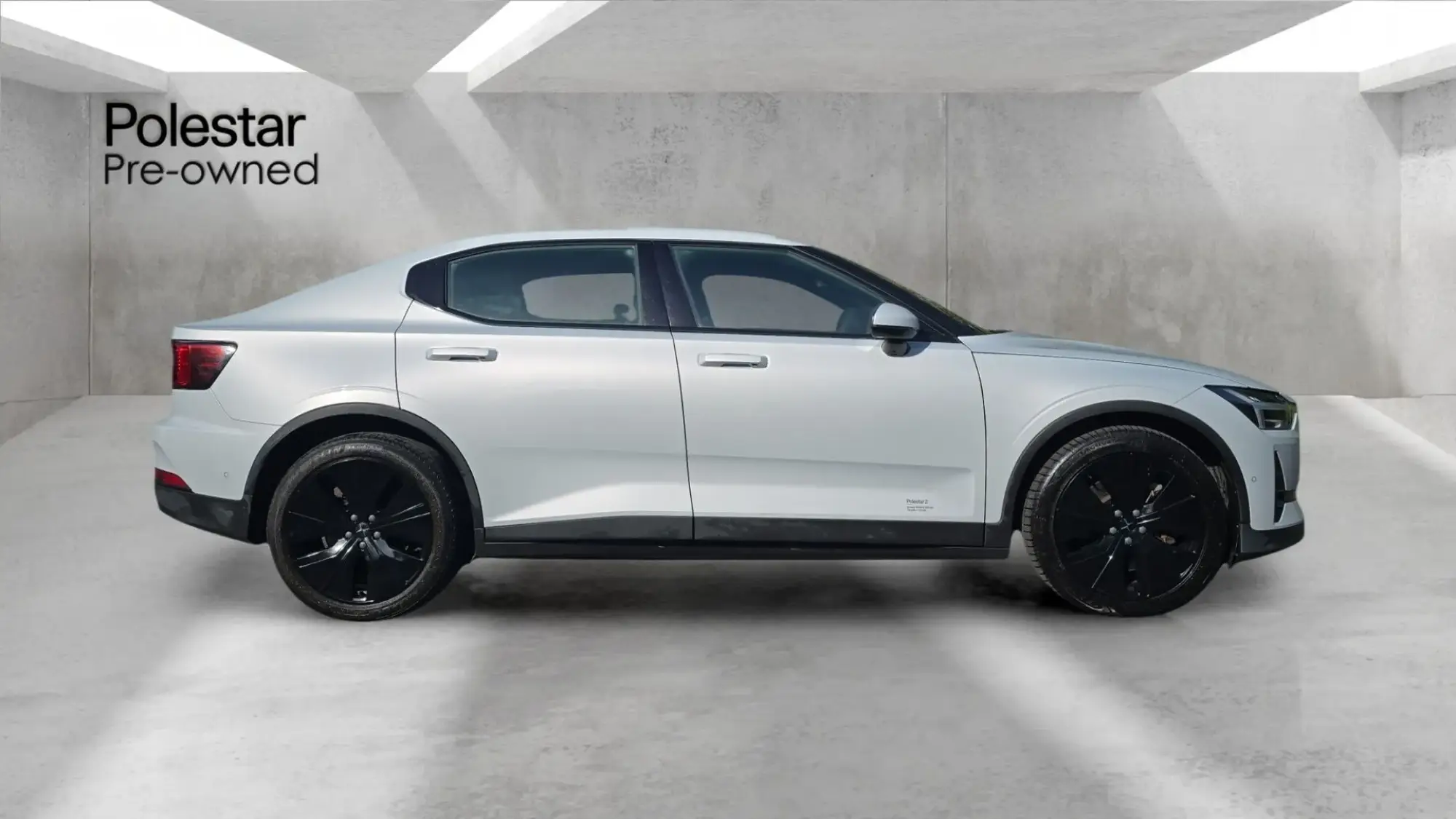 Polestar 2 Single Motor 78kWh Long Range Fastback Auto FWD 5dr OE72GZH Image 2
