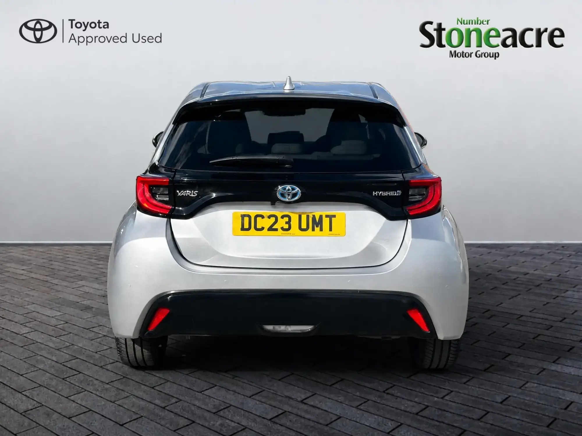 Toyota Yaris Hybrid Image 19 Toyota Yaris Hybrid Image 19
