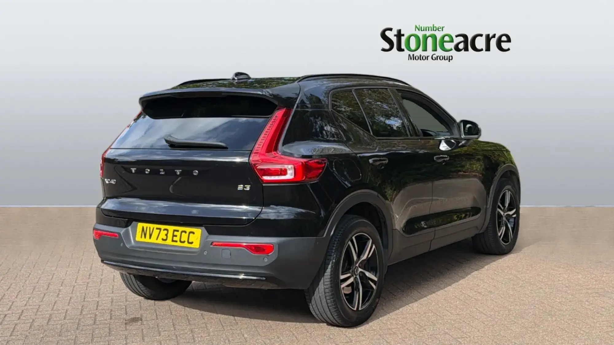 Volvo XC40 Image 2