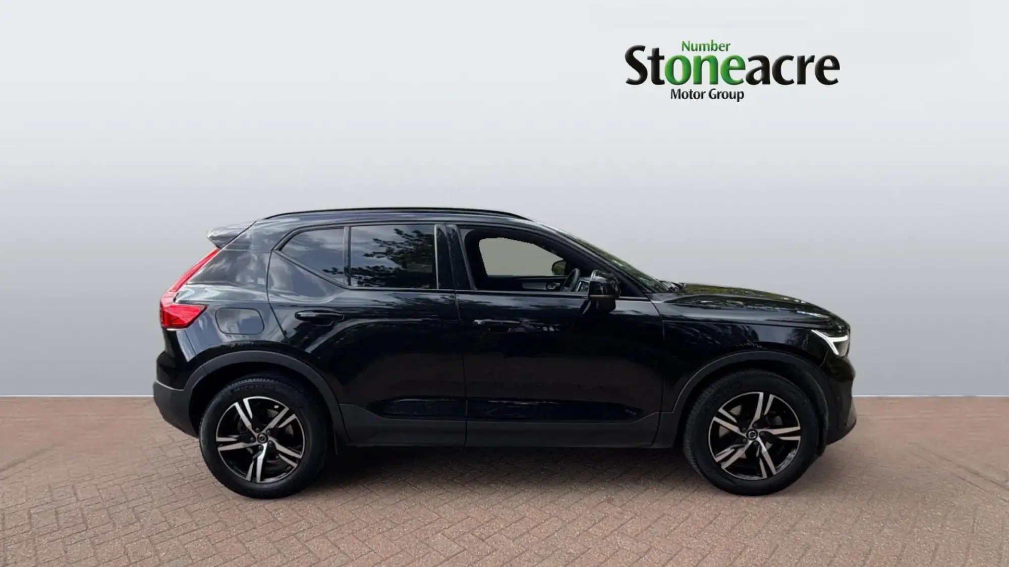 Volvo XC40 Image 3