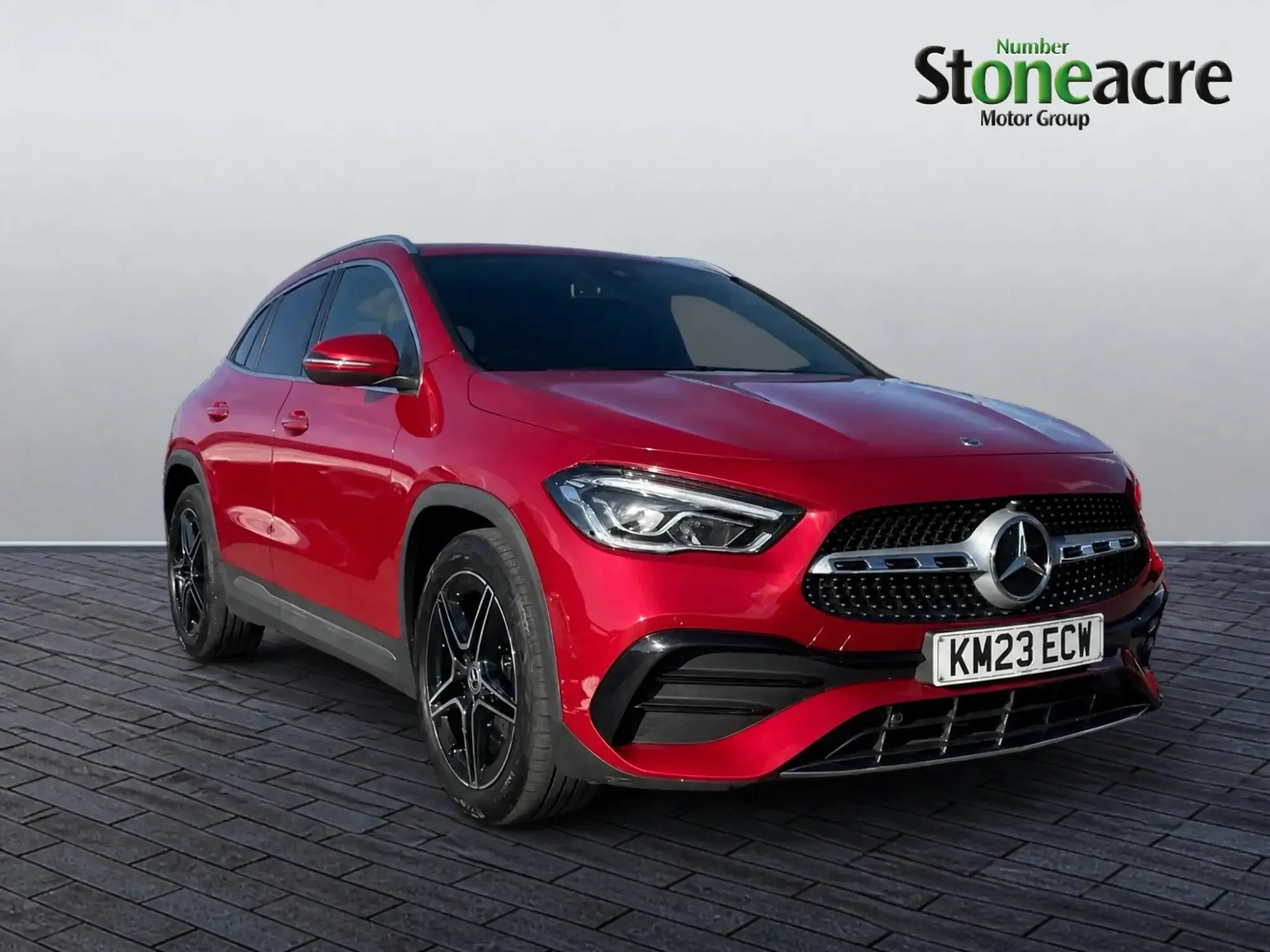 Mercedes-Benz GLA 2.0 GLA220d AMG Line (Premium) 8G-DCT 4MATIC Euro 6 (s/s) 5dr KM23ECW Image 1 Mercedes-Benz GLA 2.0 GLA220d AMG Line (Premium) 8G-DCT 4MATIC Euro 6 (s/s) 5dr KM23ECW Image 1
