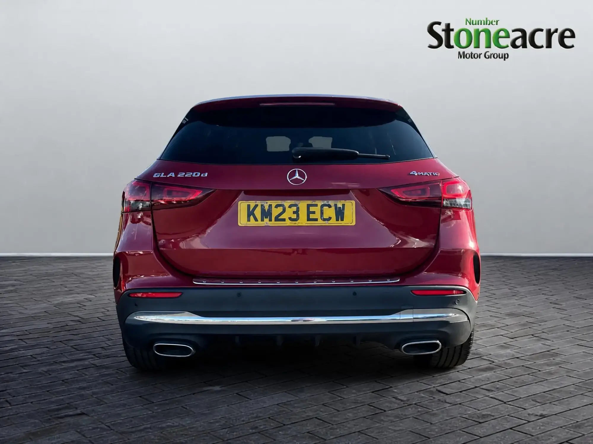 Mercedes-Benz GLA 2.0 GLA220d AMG Line (Premium) 8G-DCT 4MATIC Euro 6 (s/s) 5dr KM23ECW Image 3 Mercedes-Benz GLA 2.0 GLA220d AMG Line (Premium) 8G-DCT 4MATIC Euro 6 (s/s) 5dr KM23ECW Image 3