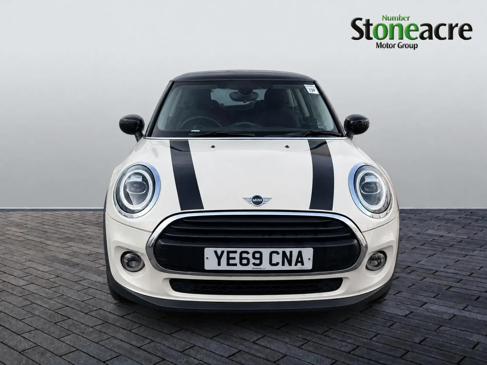 MINI Hatch Image 2 MINI Hatch Image 2