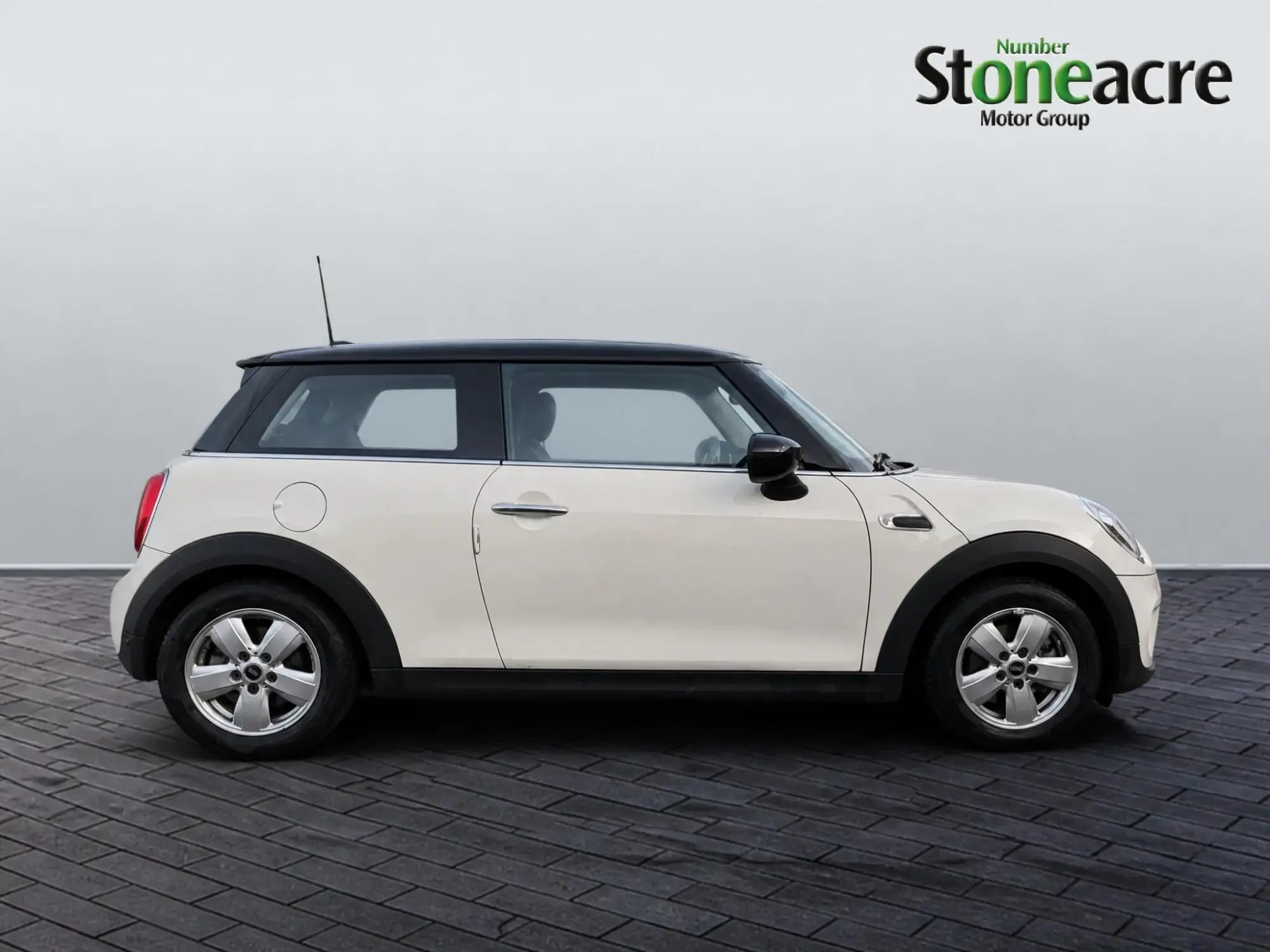 MINI Hatch Image 7 MINI Hatch Image 7