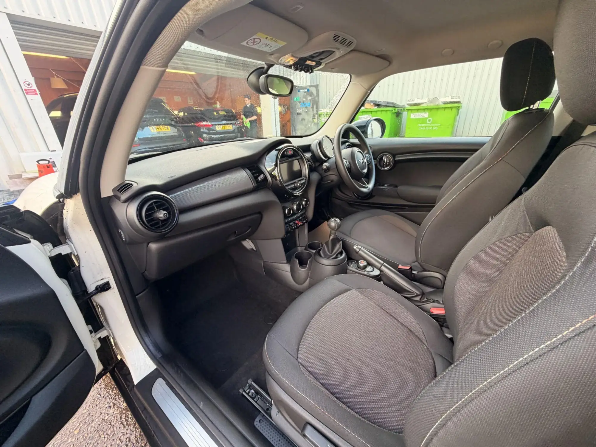 MINI Hatch Image 29 MINI Hatch Image 29