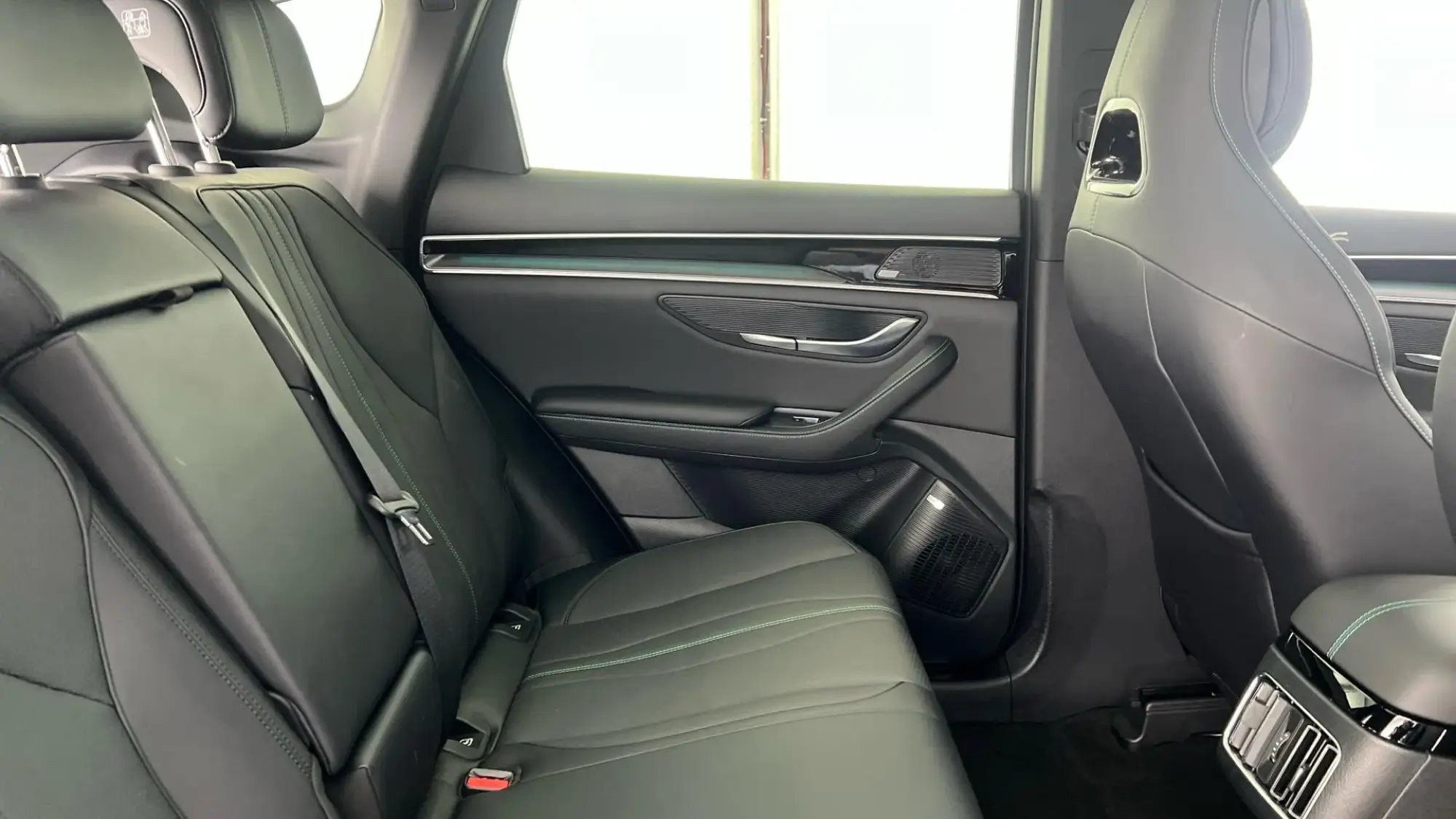 BYD Seal U Image 12
