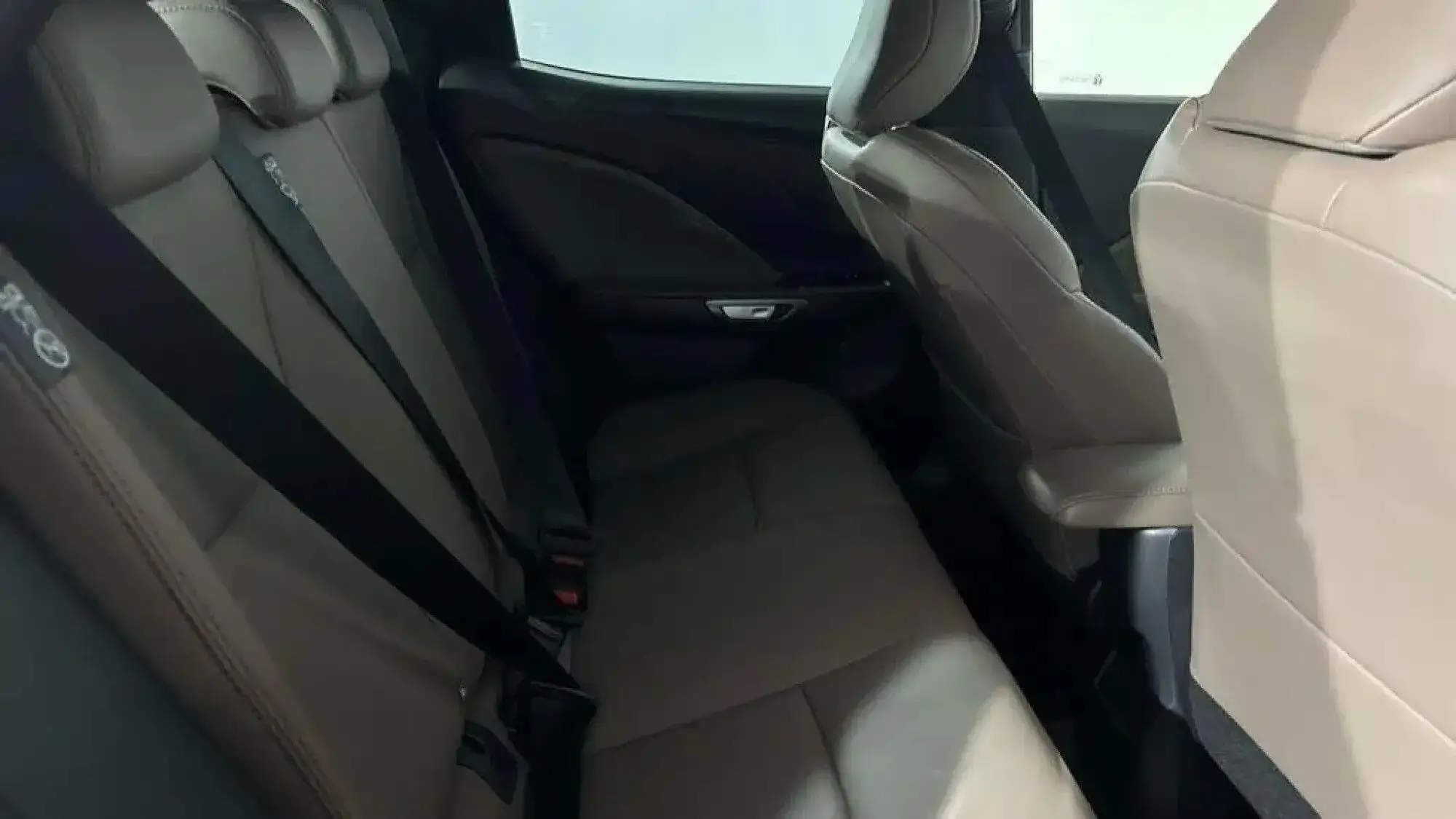Lexus LBX Image 18