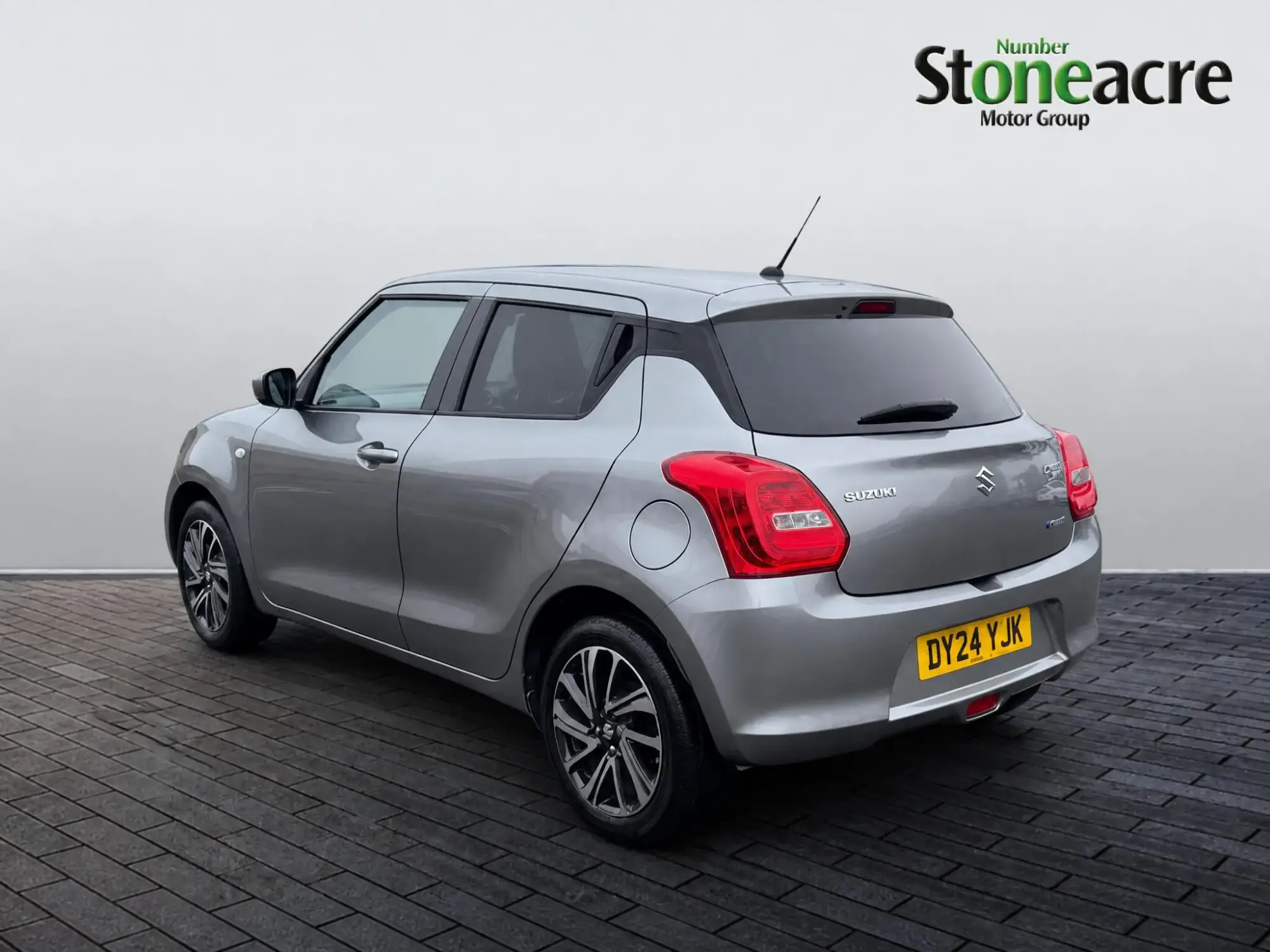 Suzuki Swift Image 5 Suzuki Swift Image 5
