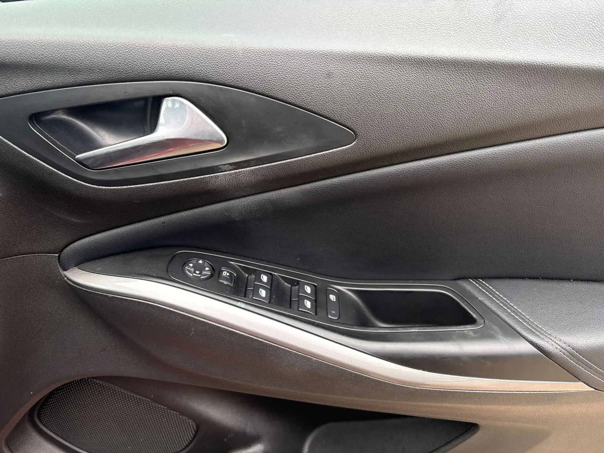 Vauxhall Grandland Image 14