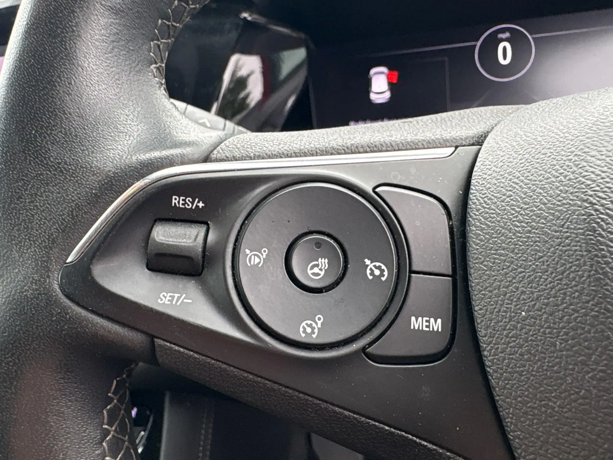 Vauxhall Grandland Image 25