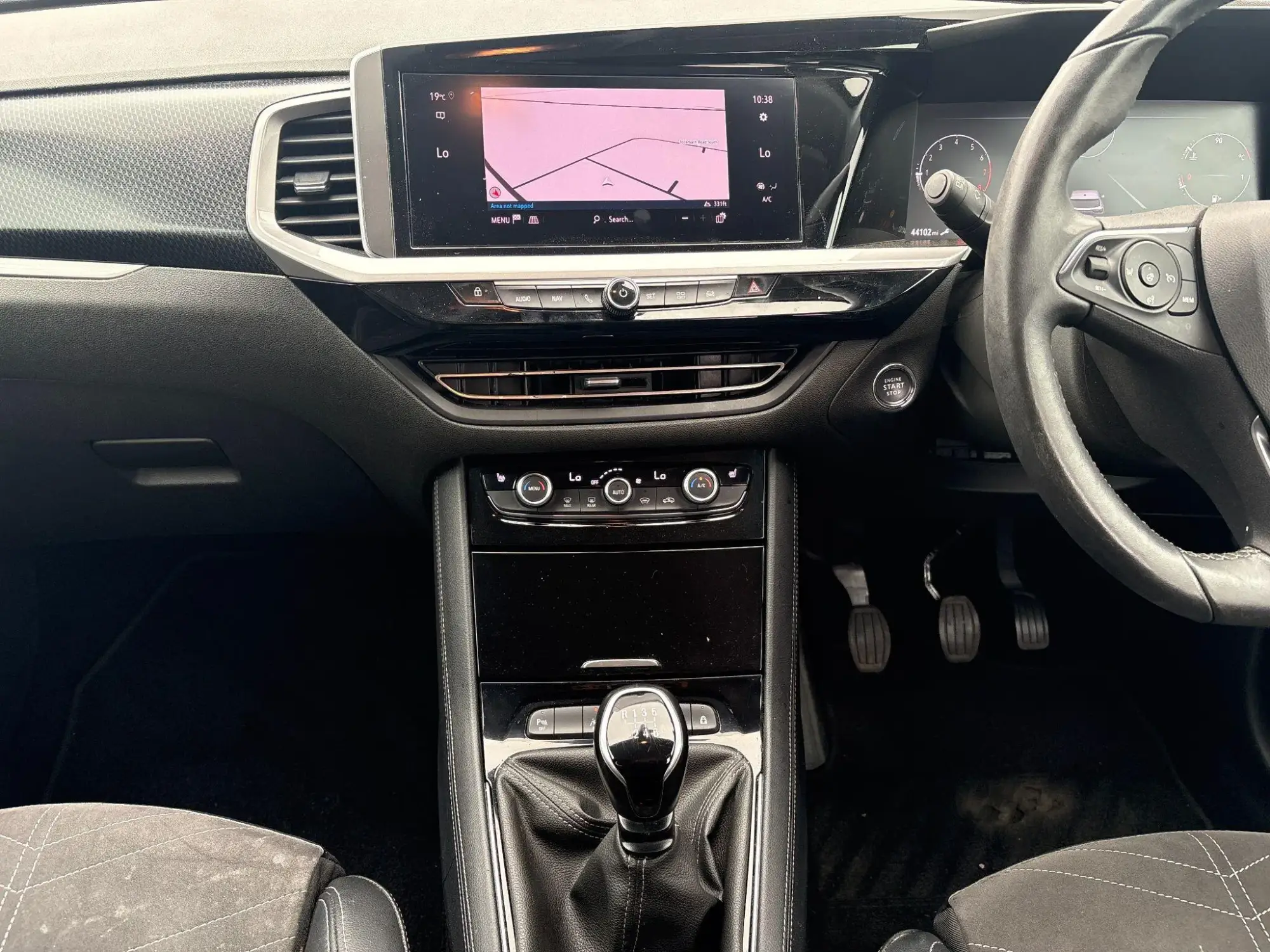 Vauxhall Grandland Image 20