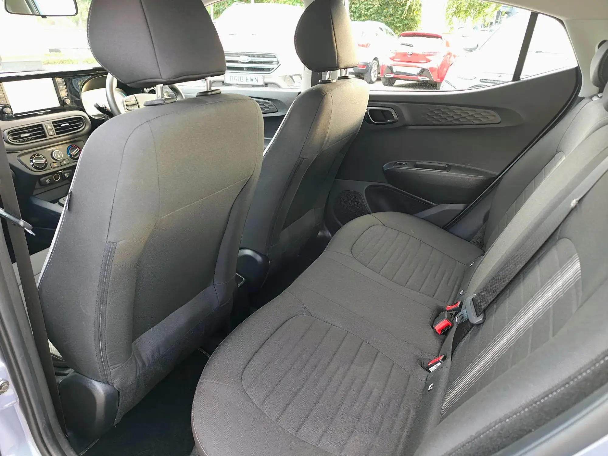 Hyundai i10 Image 15