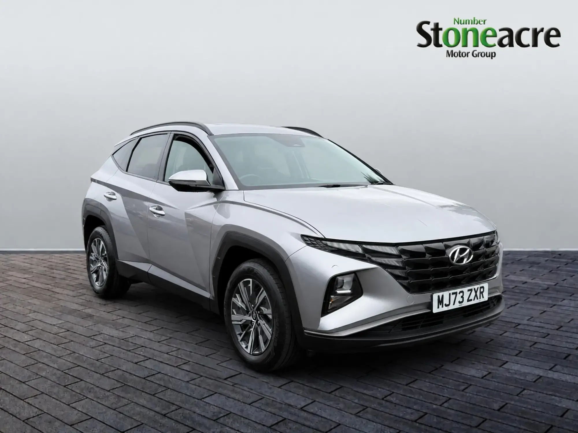 Hyundai TUCSON Image 1 Hyundai TUCSON Image 1