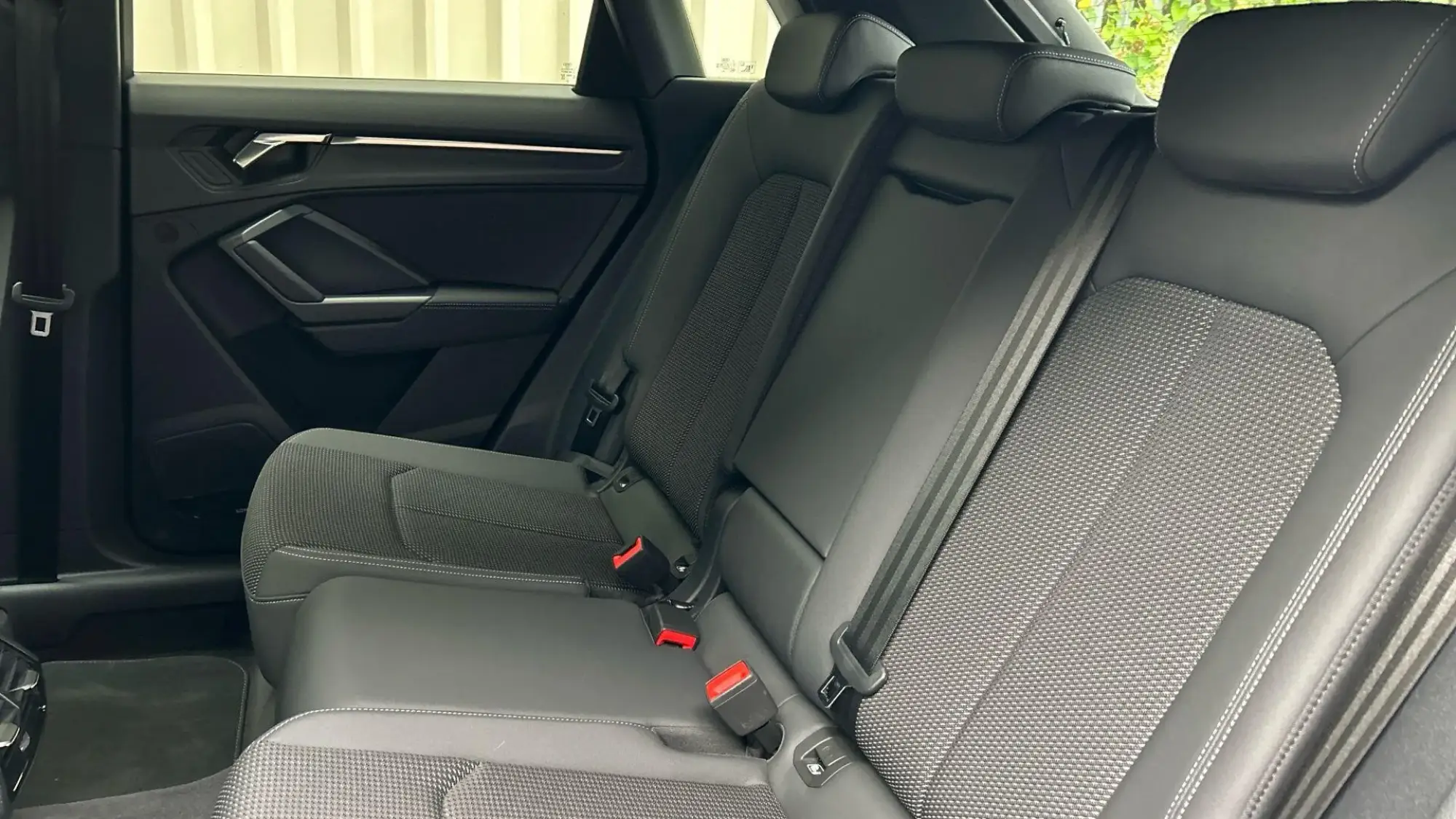 Audi Q3 Image 17
