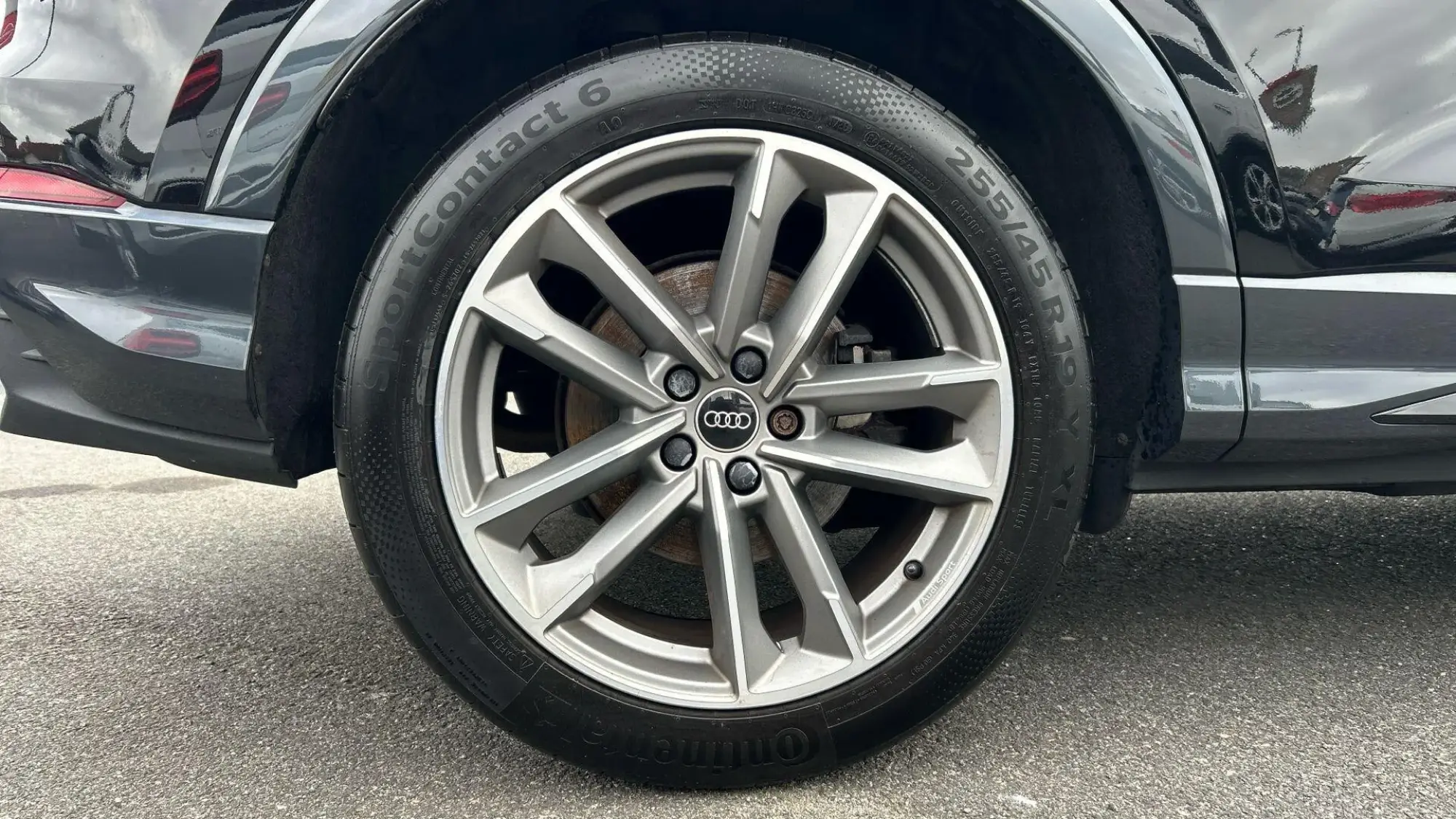 Audi Q3 Image 19
