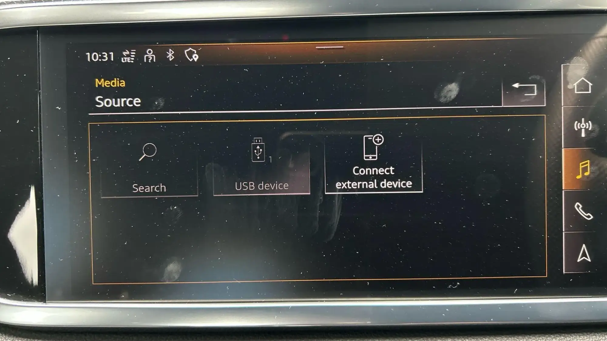 Audi Q3 Image 25