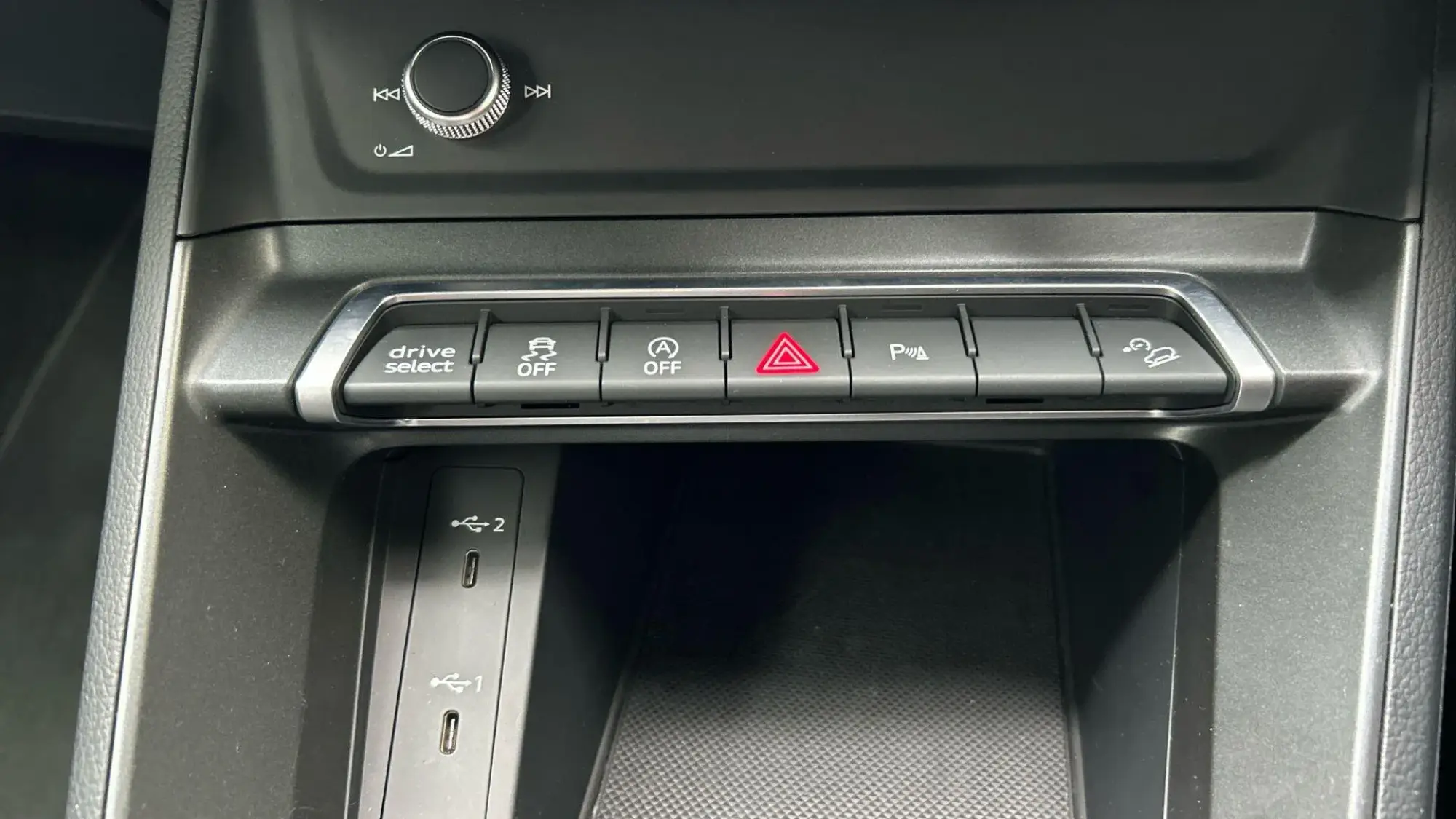 Audi Q3 Image 33
