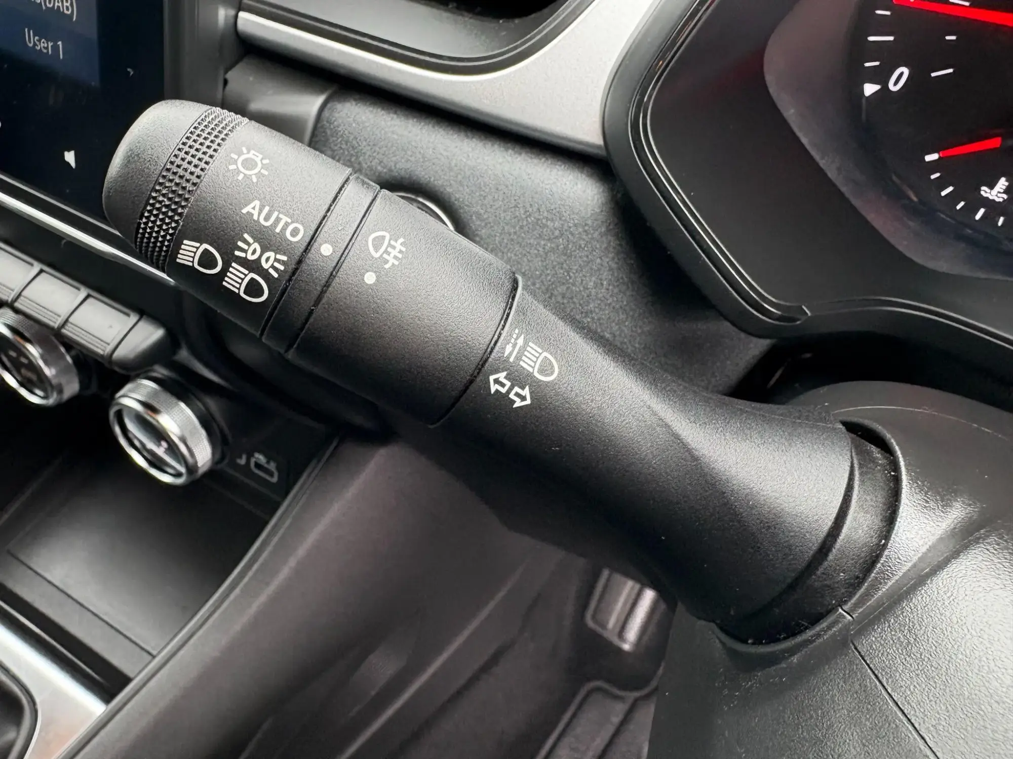 Renault Captur Image 17 Renault Captur Image 17