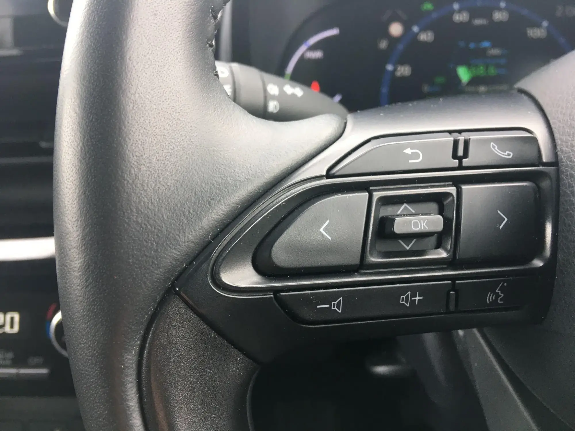 Toyota Yaris Cross Hybrid Image 25