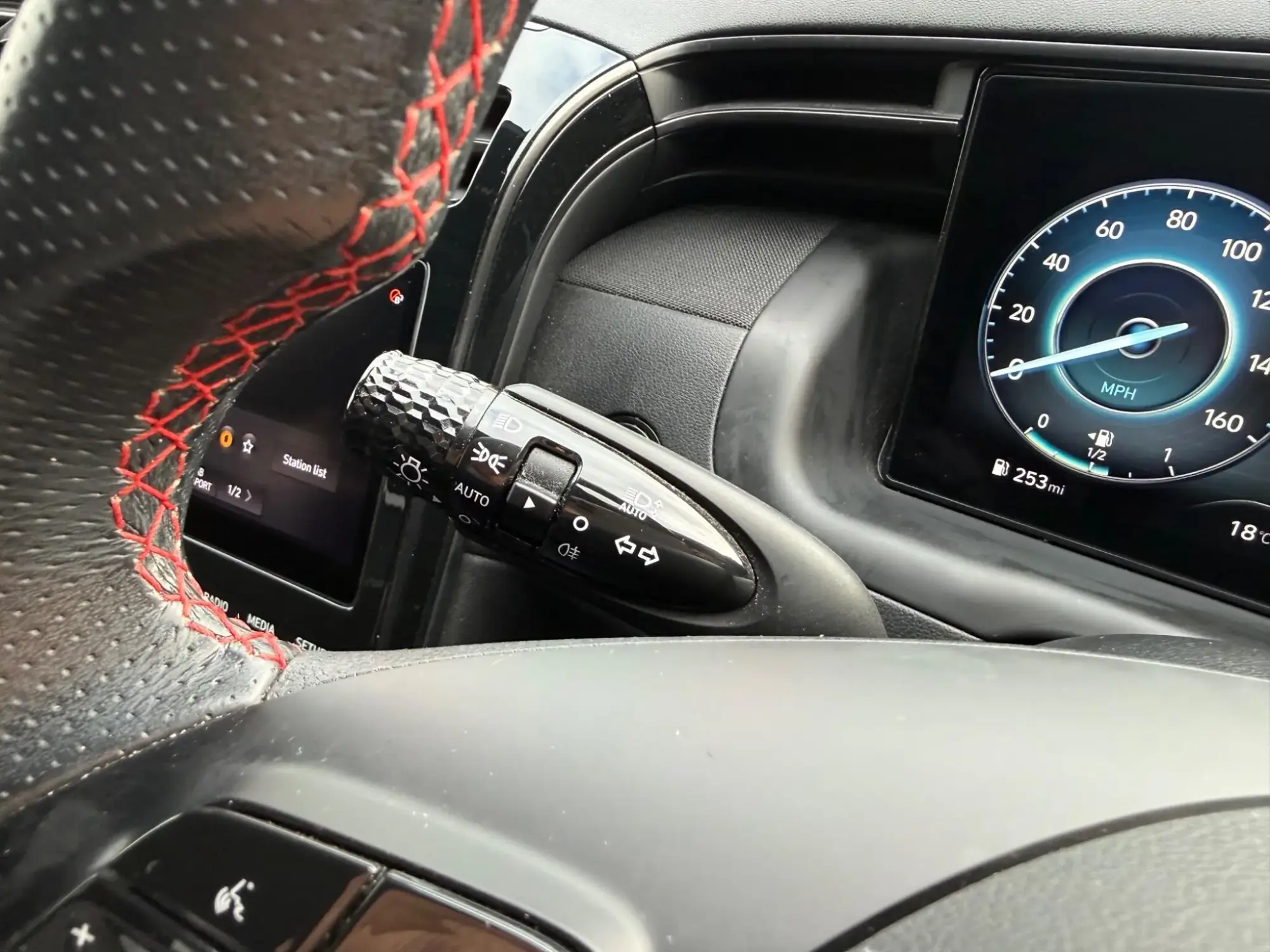 Hyundai TUCSON Image 34