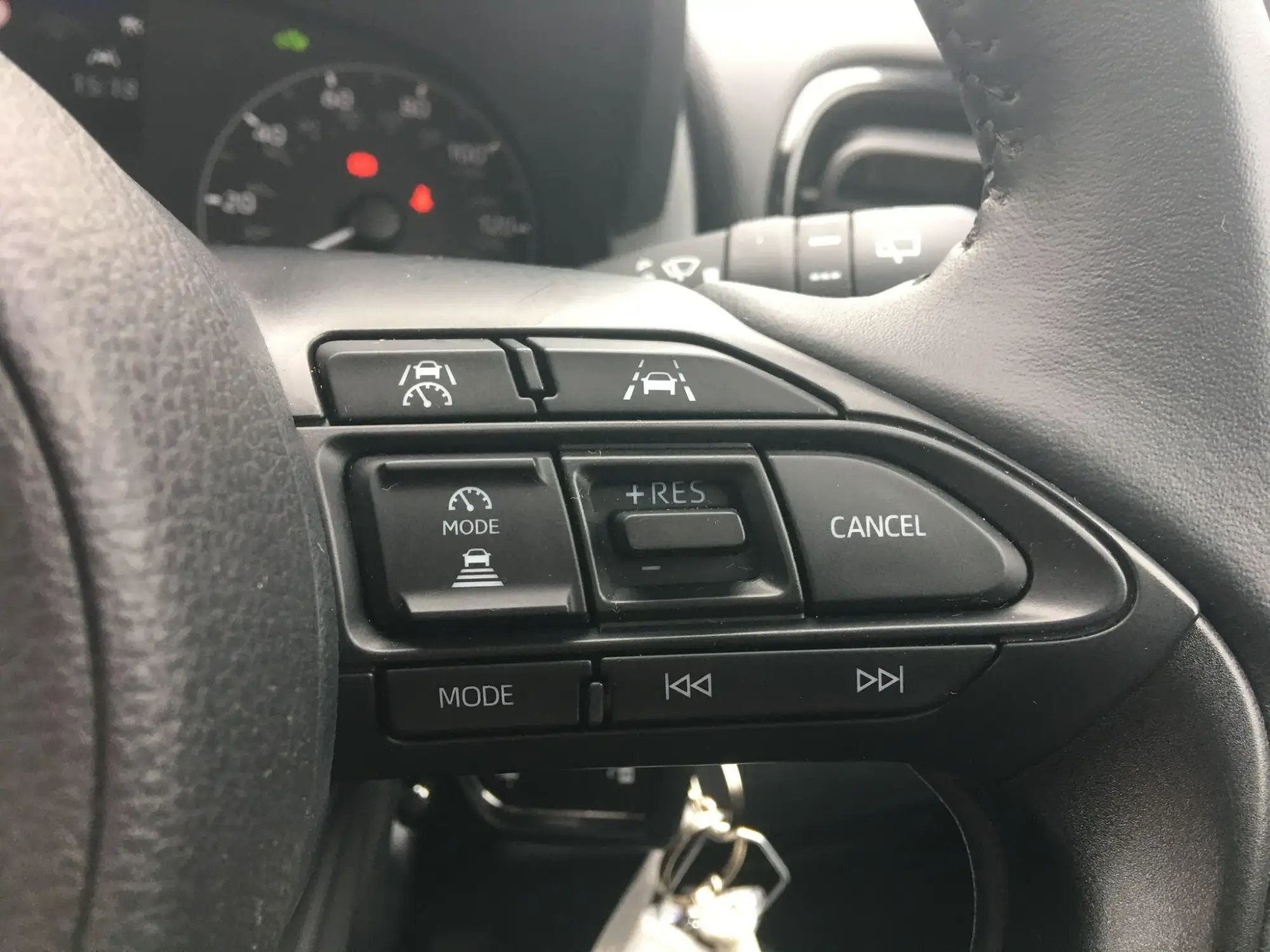 Toyota Yaris Hybrid Image 19 Toyota Yaris Hybrid Image 19