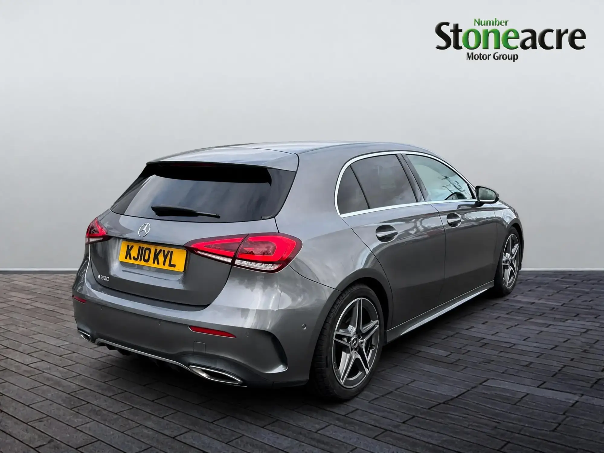 Mercedes-Benz A-Class 1.3 A180 AMG Line (Executive) Hatchback 5dr Petrol Manual Euro 6 (s/s) (136 ps) KJ10KYL Image 3 Mercedes-Benz A-Class 1.3 A180 AMG Line (Executive) Hatchback 5dr Petrol Manual Euro 6 (s/s) (136 ps) KJ10KYL Image 3