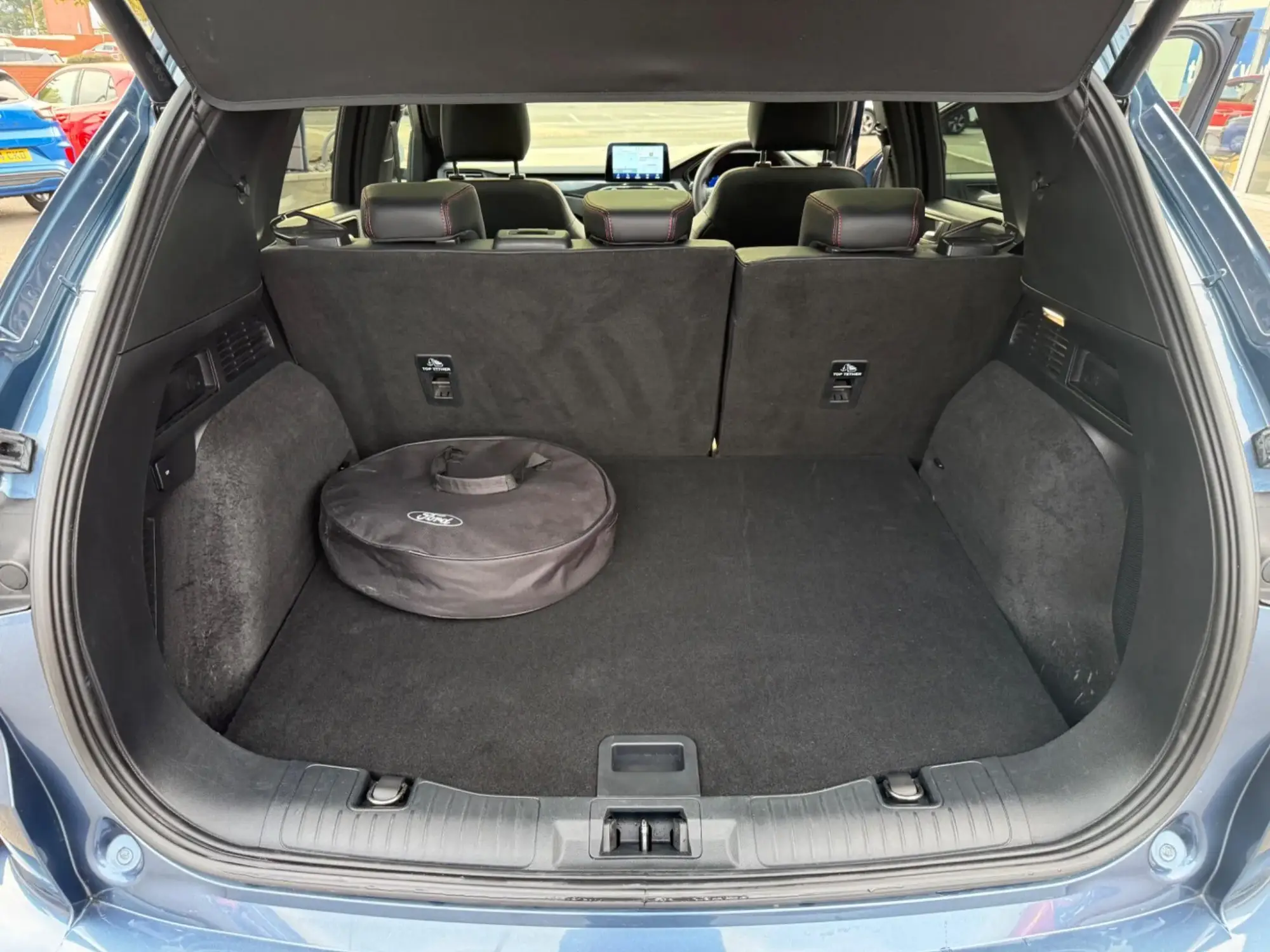 Ford Kuga Plug-In Hybrid Image 10 Ford Kuga Plug-In Hybrid Image 10