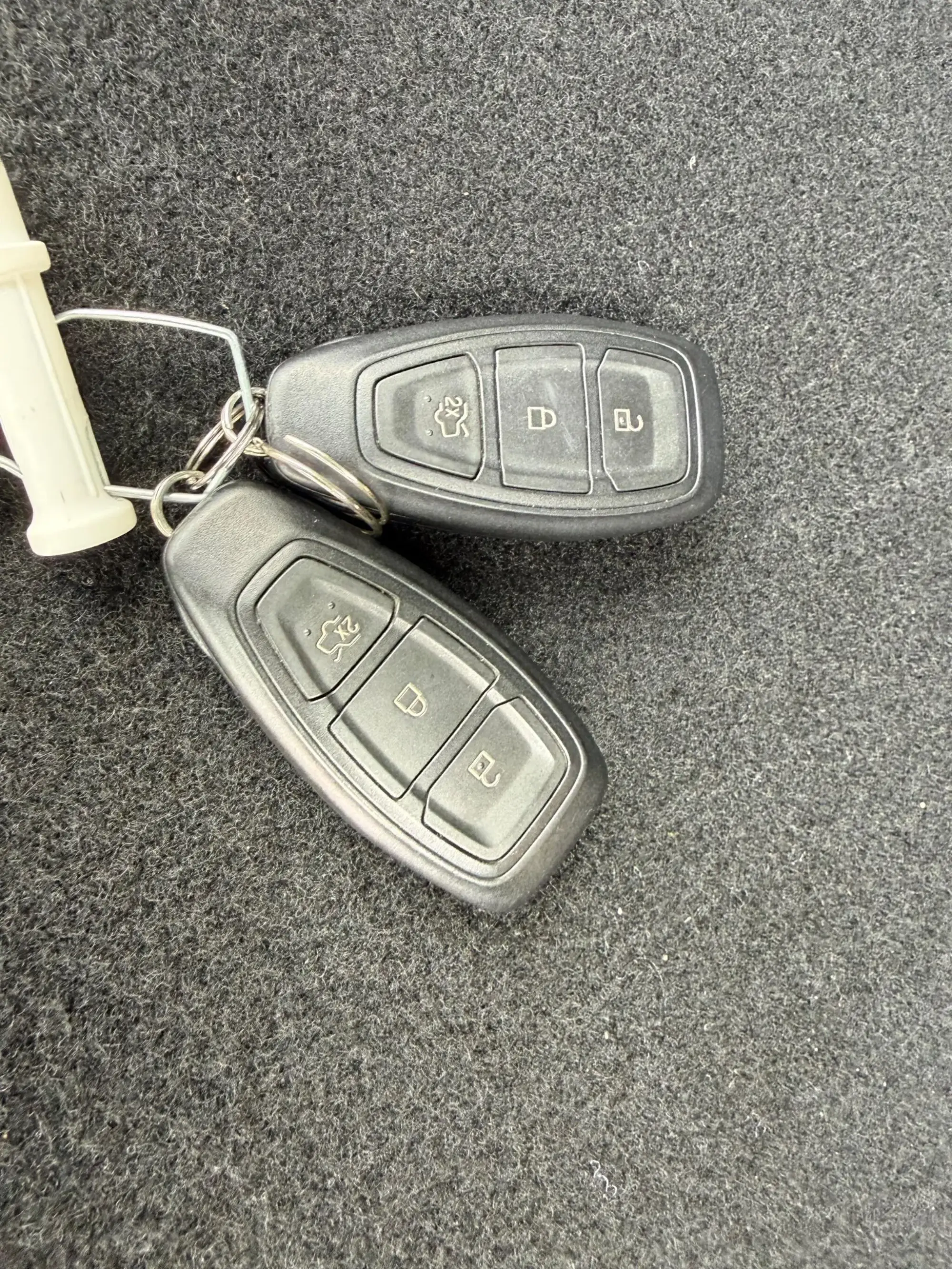 Ford Kuga Plug-In Hybrid Image 21 Ford Kuga Plug-In Hybrid Image 21