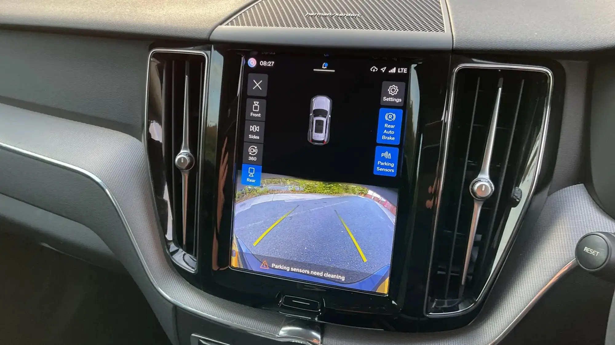 Volvo XC60 Image 19