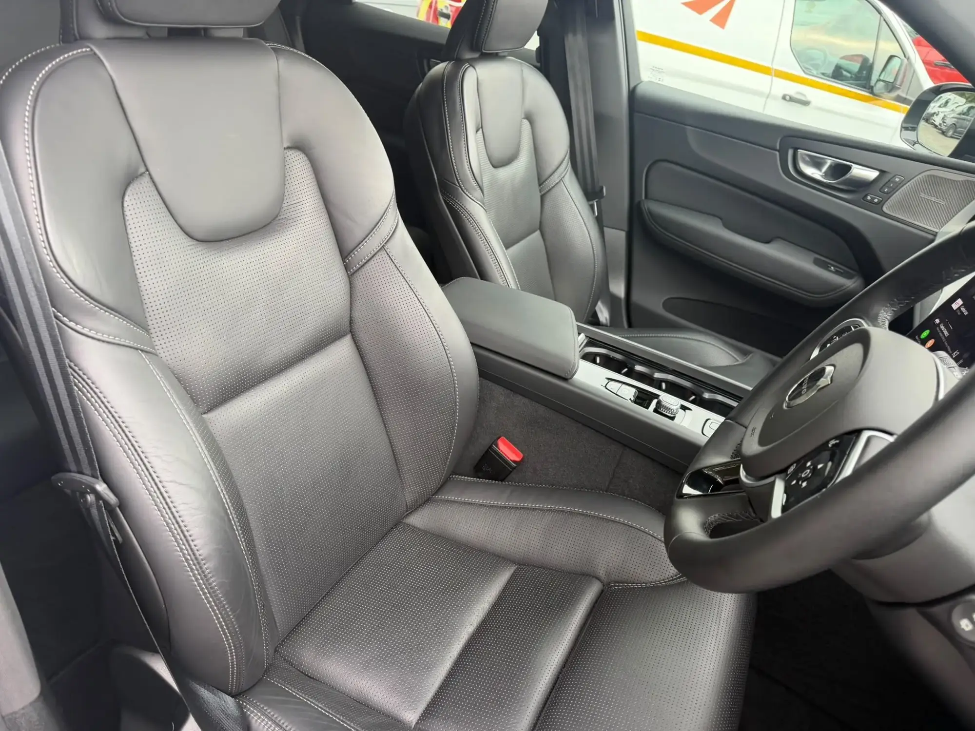 Volvo XC60 Image 13 Volvo XC60 Image 13