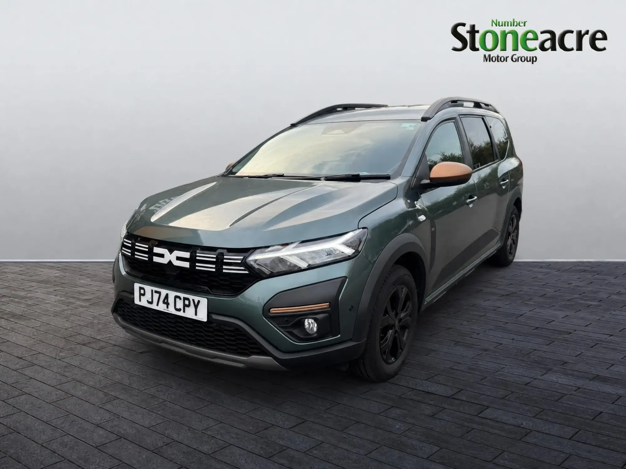 Dacia Jogger Hybrid 1.6 HEV Extreme 5dr Auto PJ74CPY Image 3 Dacia Jogger Hybrid 1.6 HEV Extreme 5dr Auto PJ74CPY Image 3