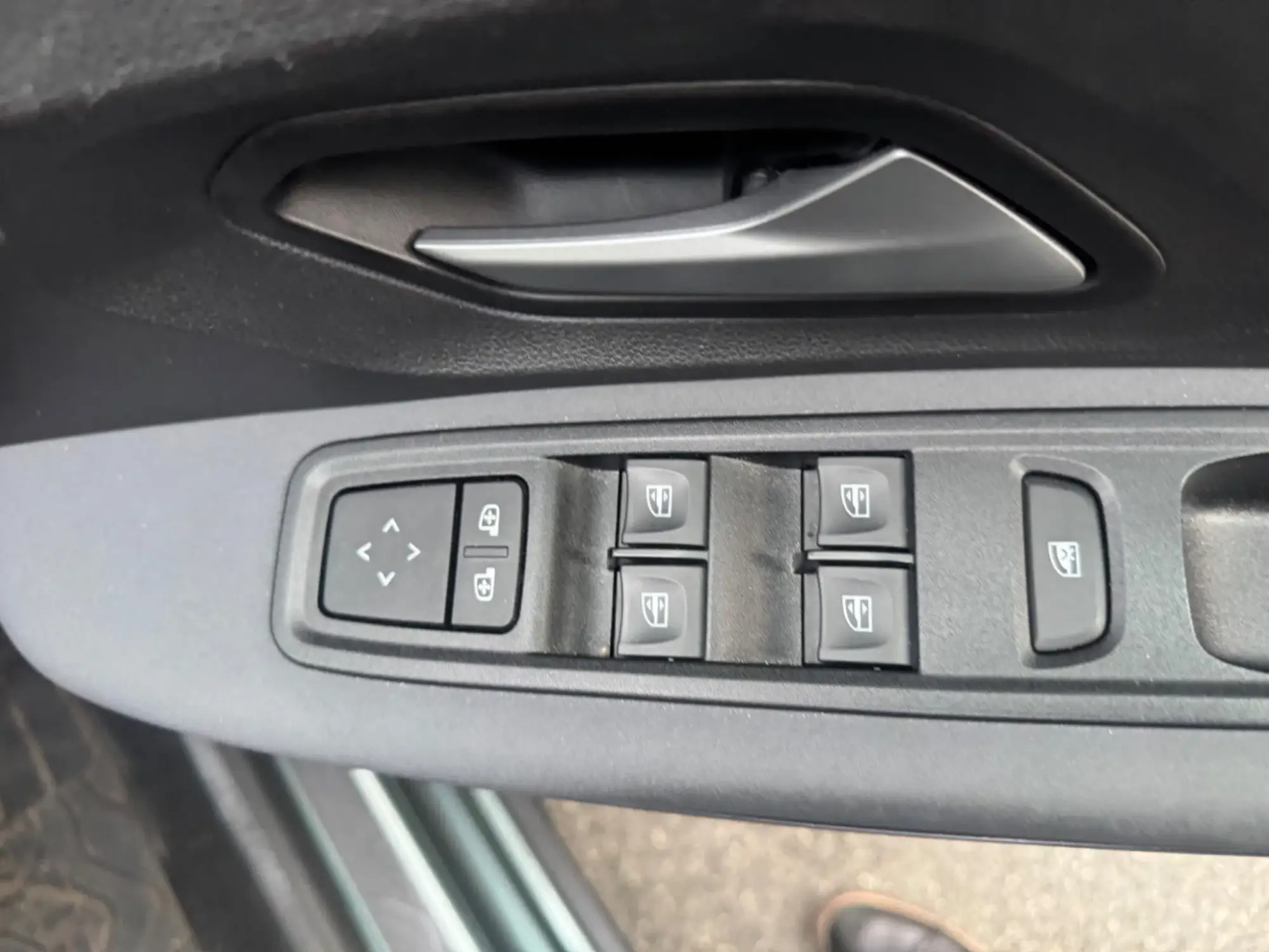Dacia Jogger Hybrid Image 10