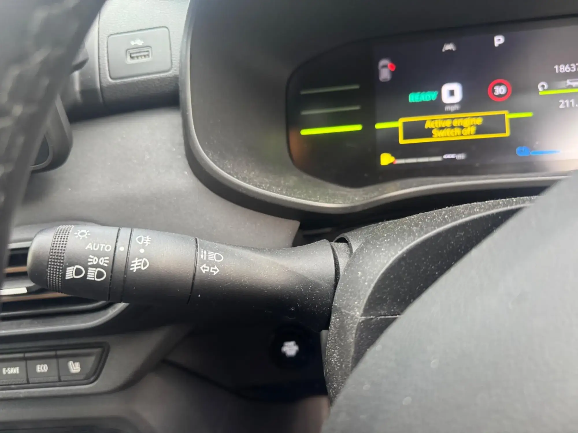 Dacia Jogger Hybrid Image 12