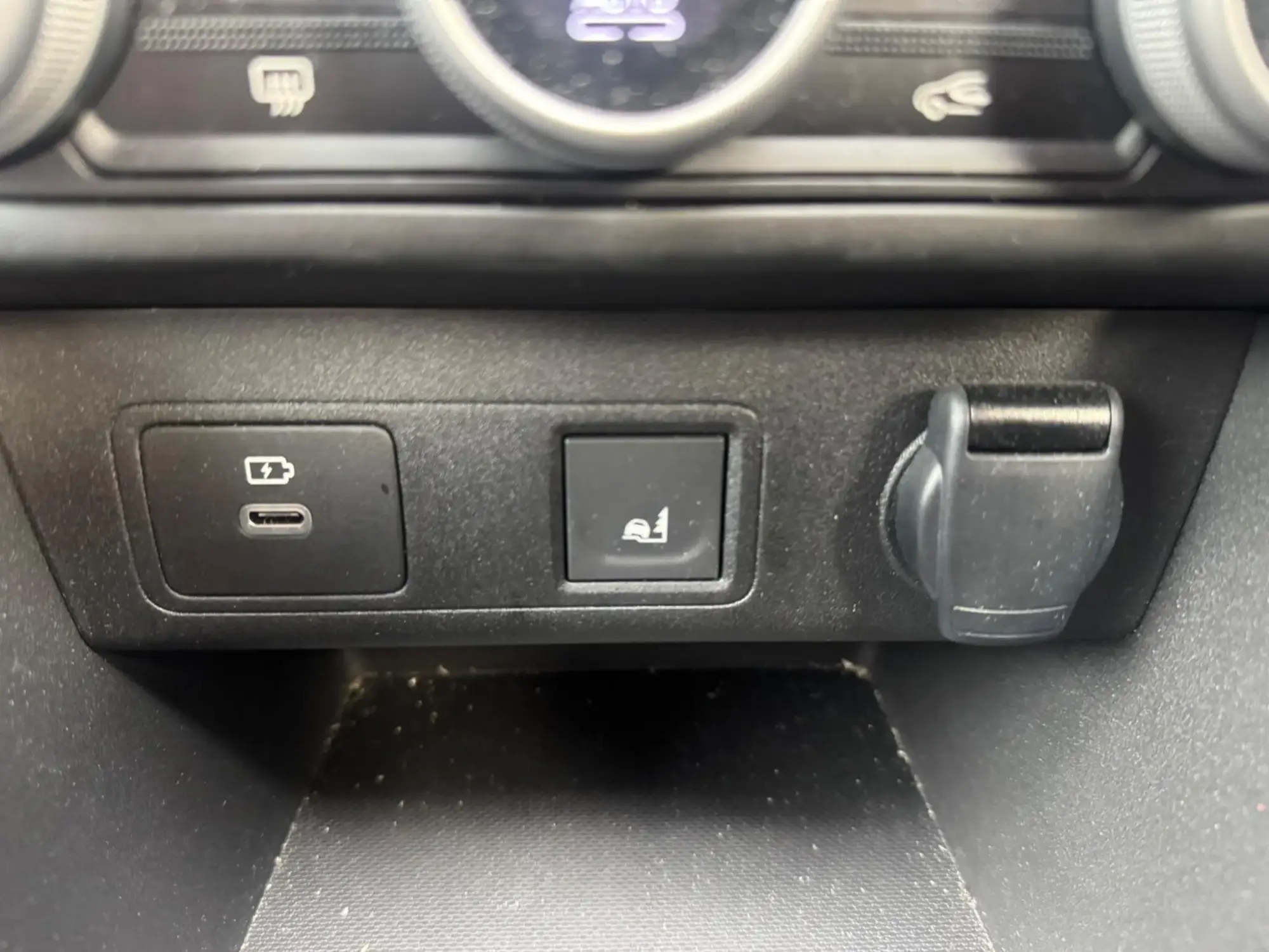 Dacia Jogger Hybrid Image 18