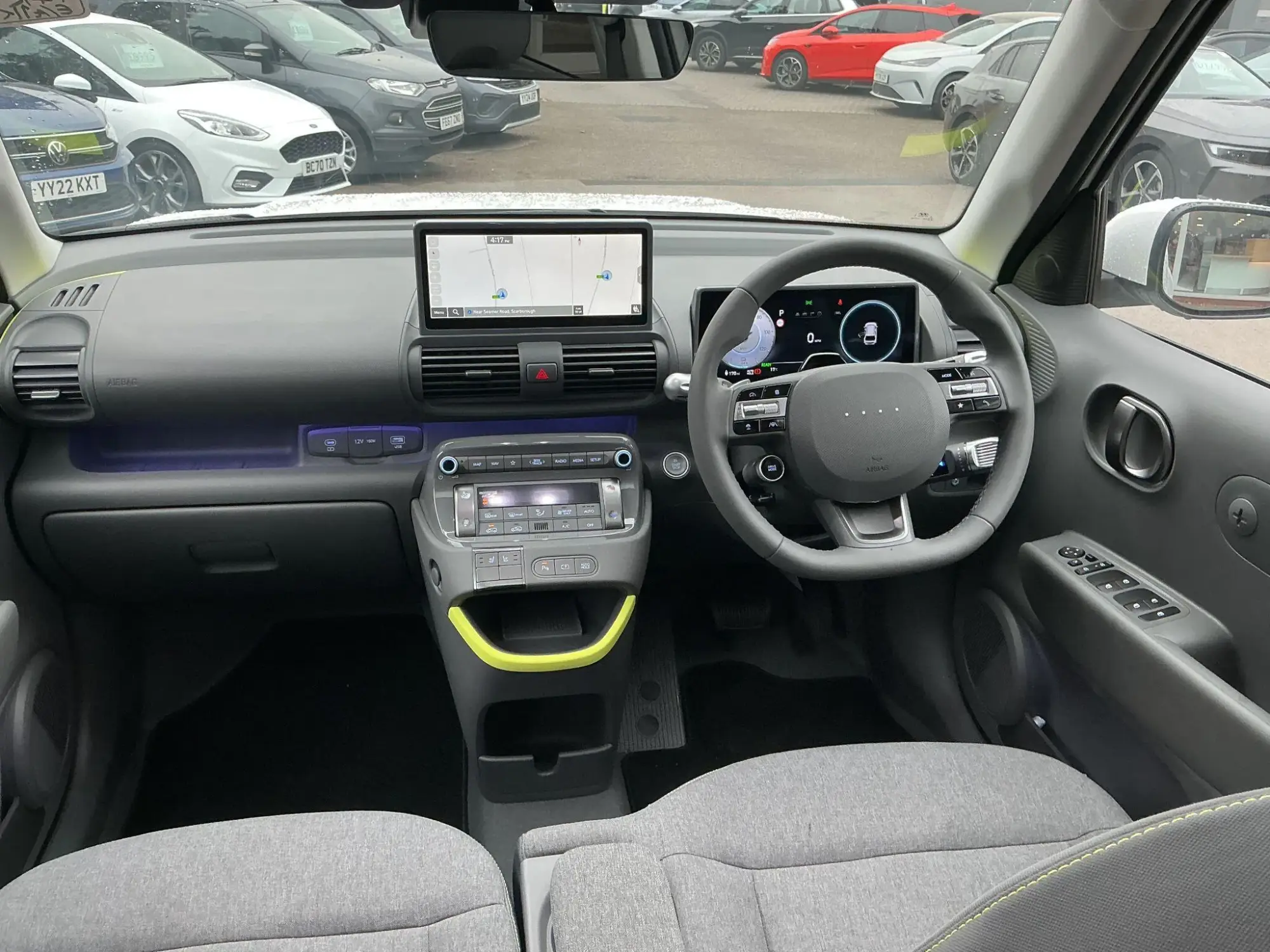 Hyundai INSTER Image 10