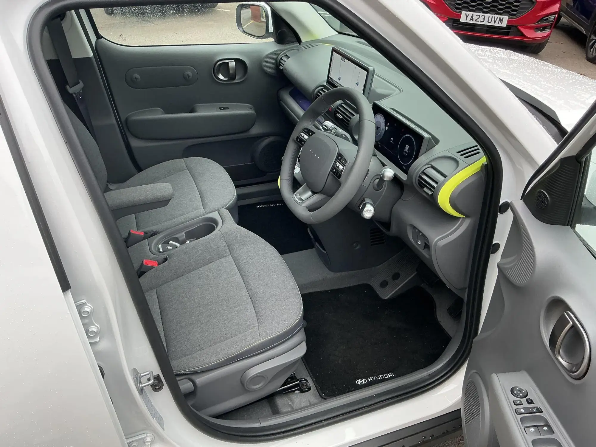 Hyundai INSTER Image 11