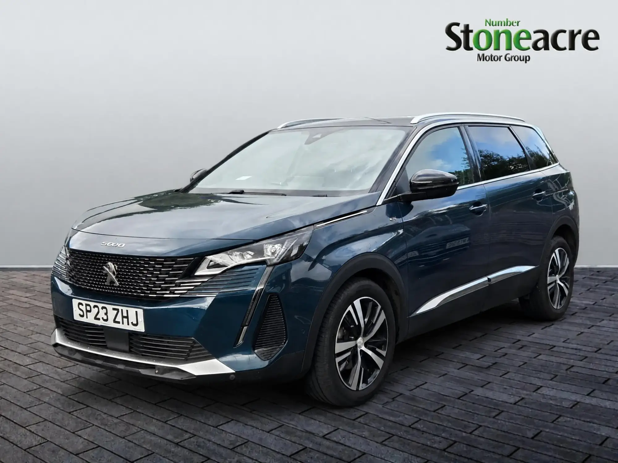 Peugeot 5008 Image 3
