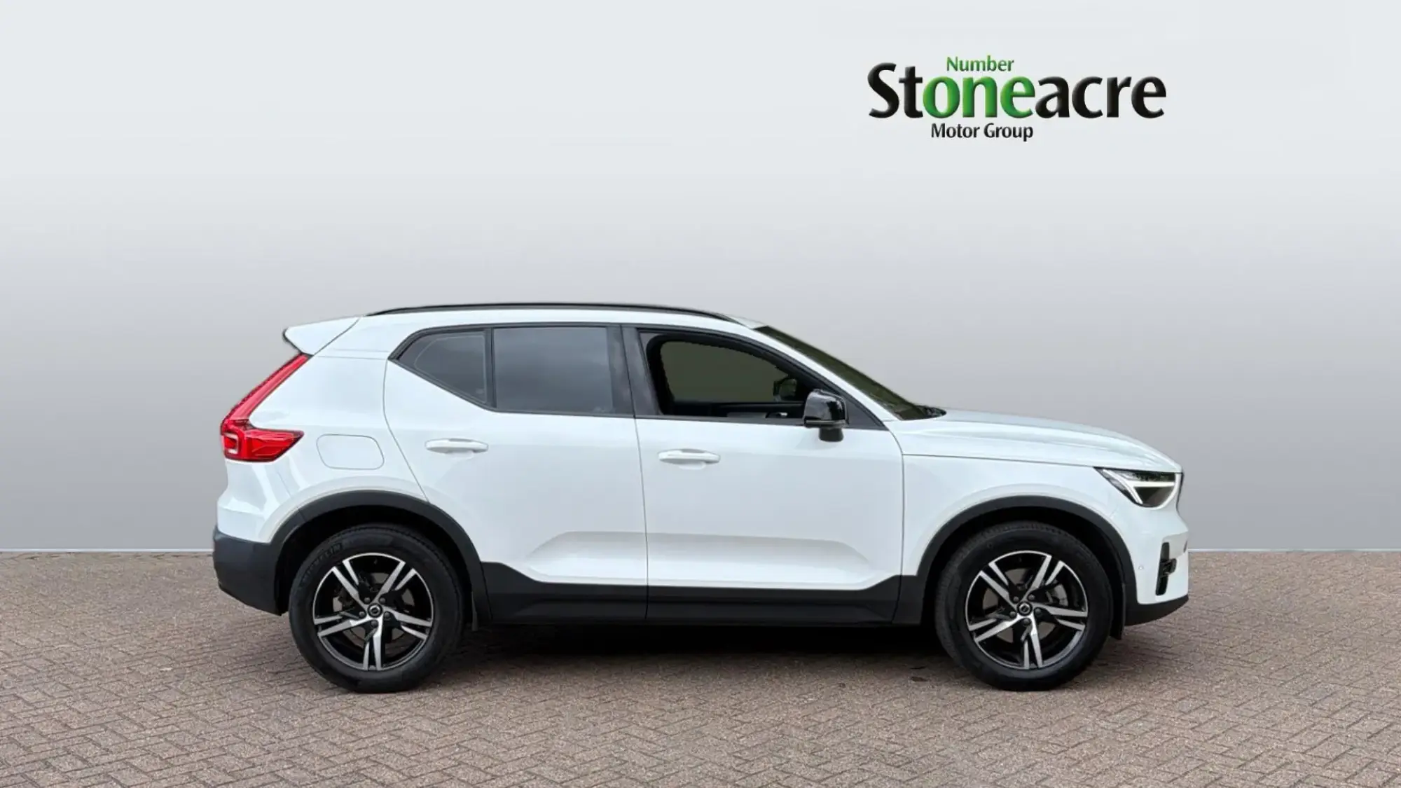 Volvo XC40 Image 3
