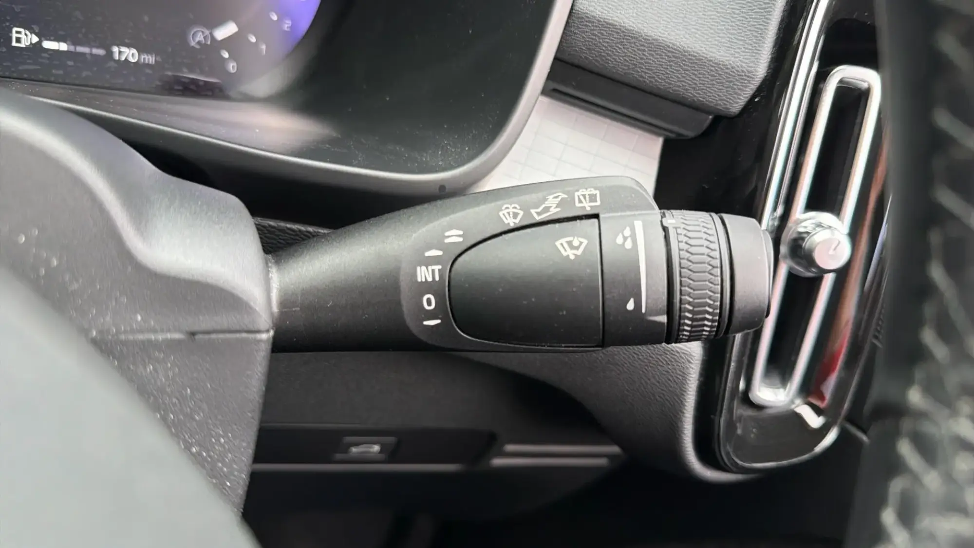 Volvo XC40 Image 21