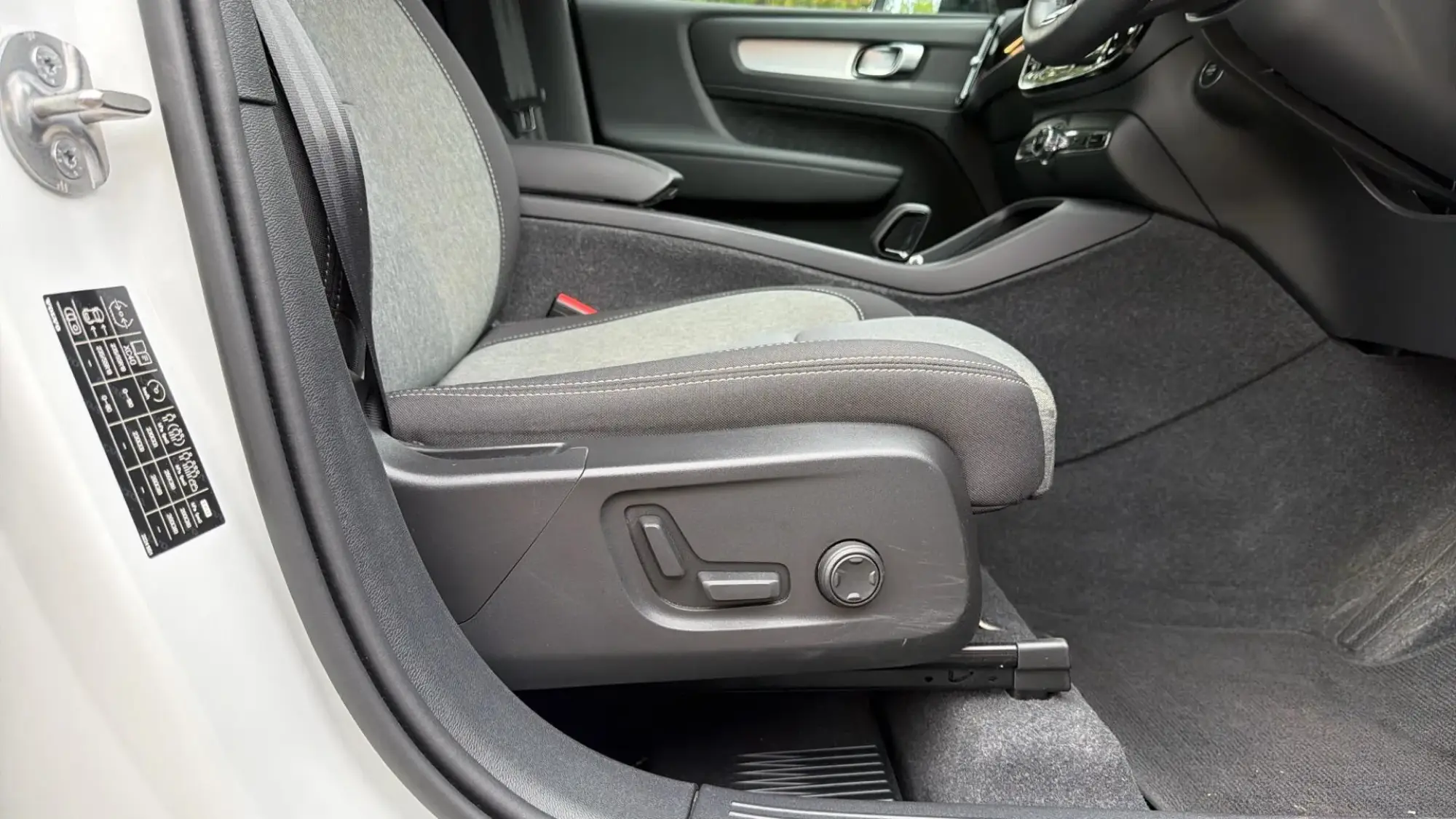 Volvo XC40 Image 27