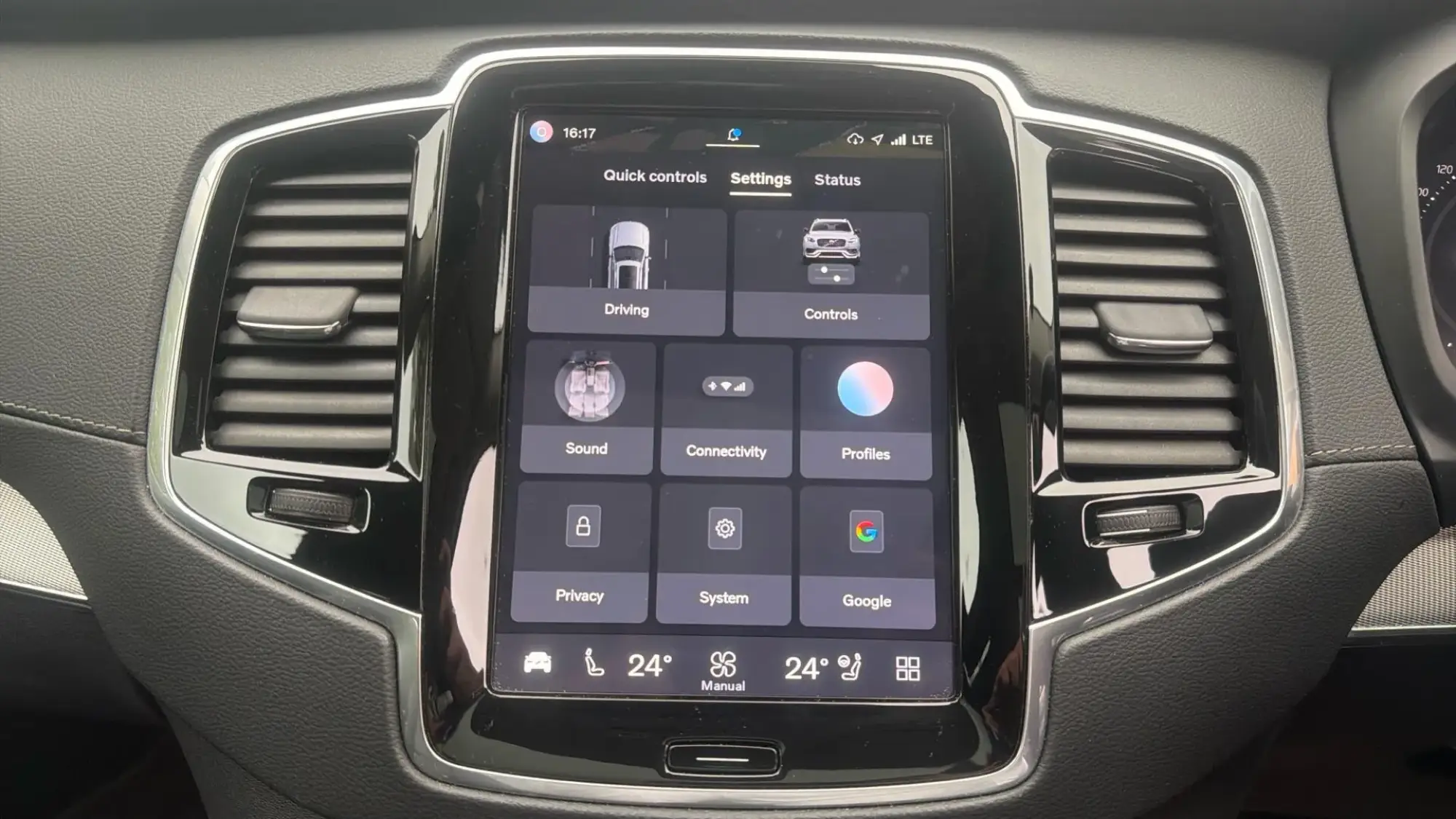 Volvo XC90 Image 16 Volvo XC90 Image 16