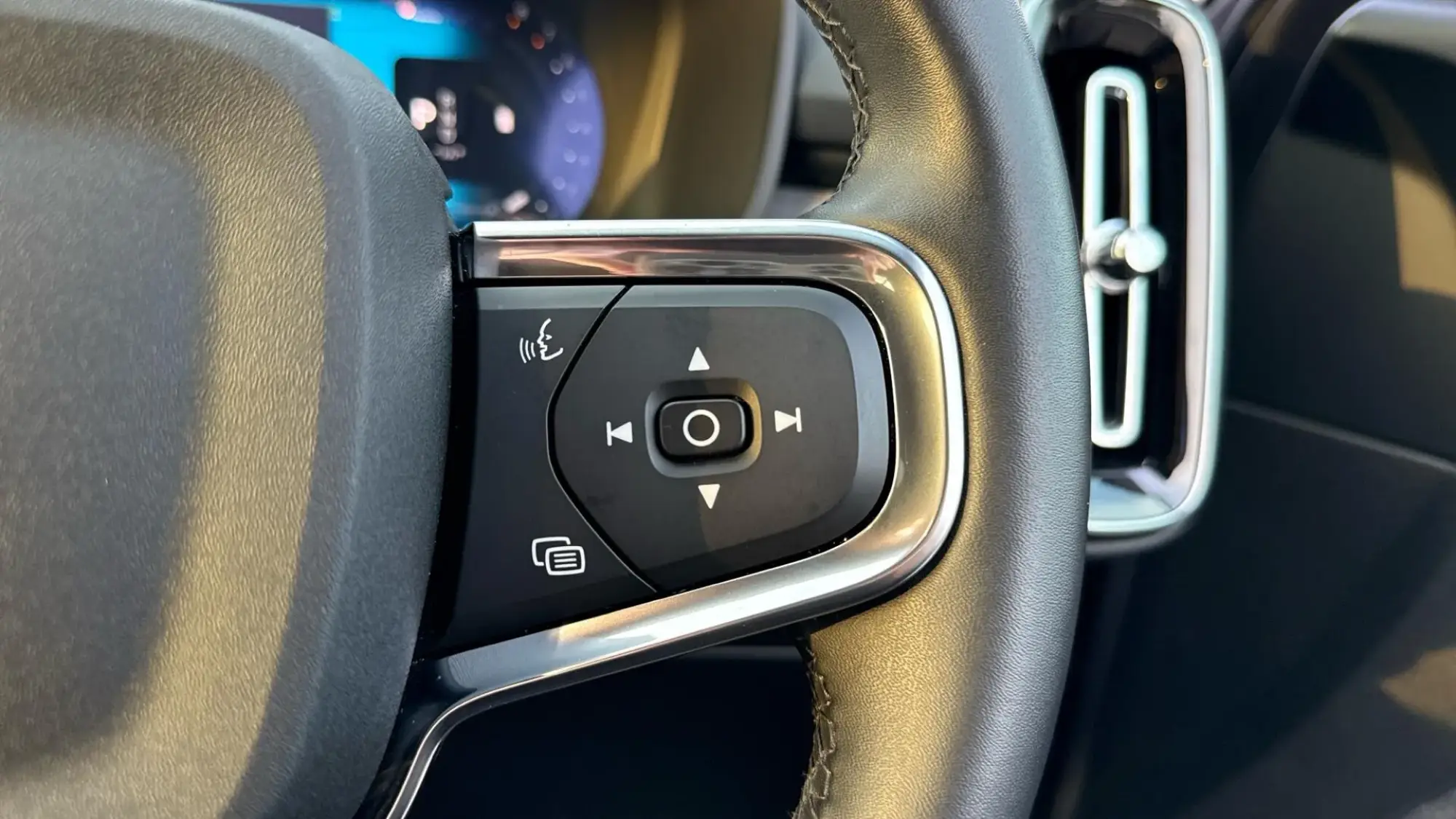Volvo XC40 Image 20 Volvo XC40 Image 20